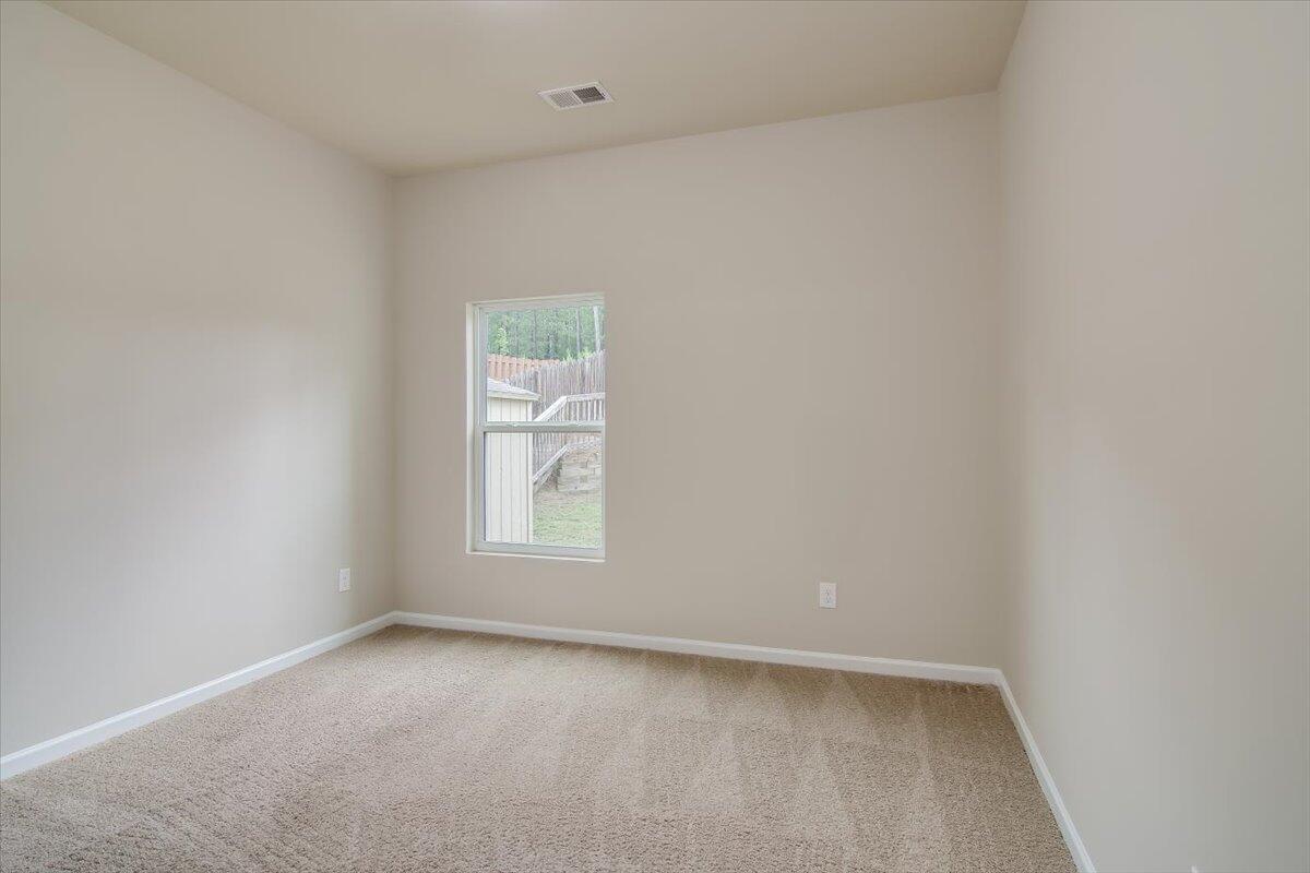 5026 Vine Lane