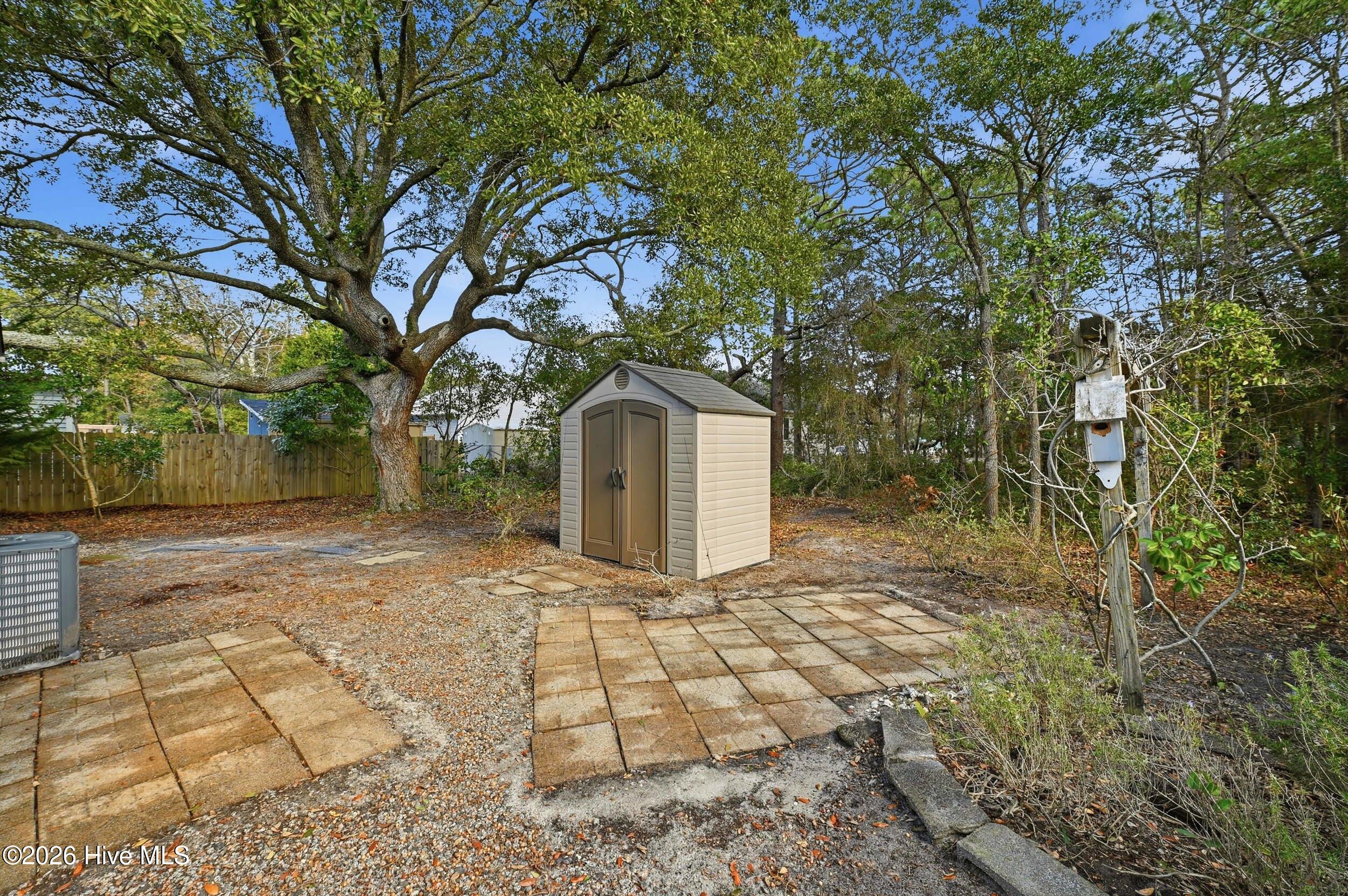 100552518 | Photo 38