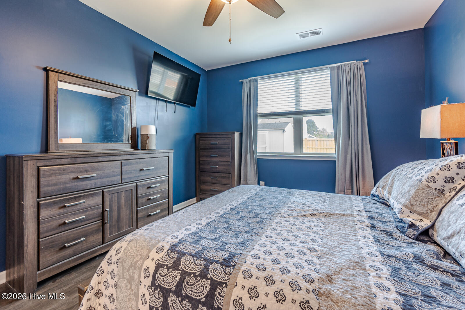 100564968 | Photo 23