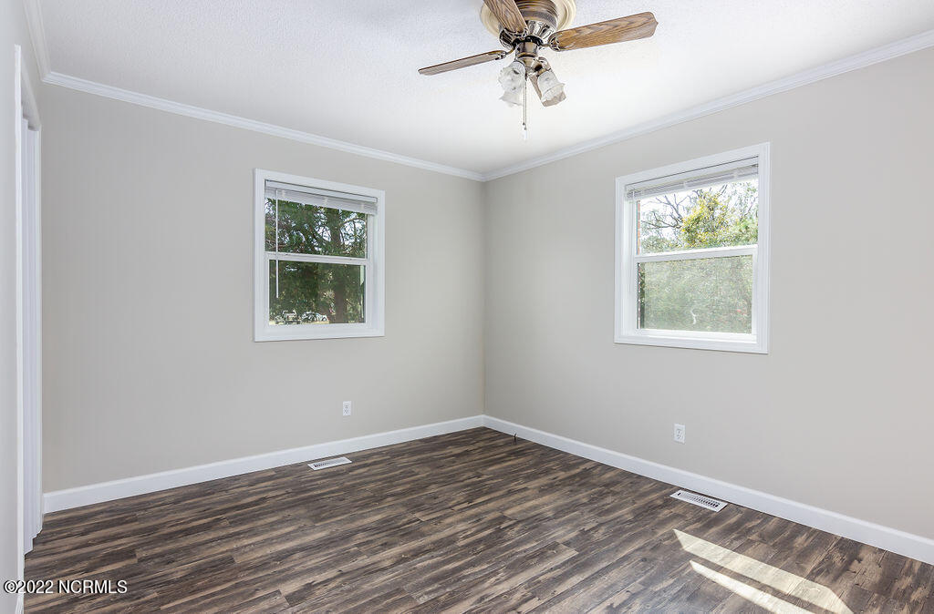 100559526 | Photo 16