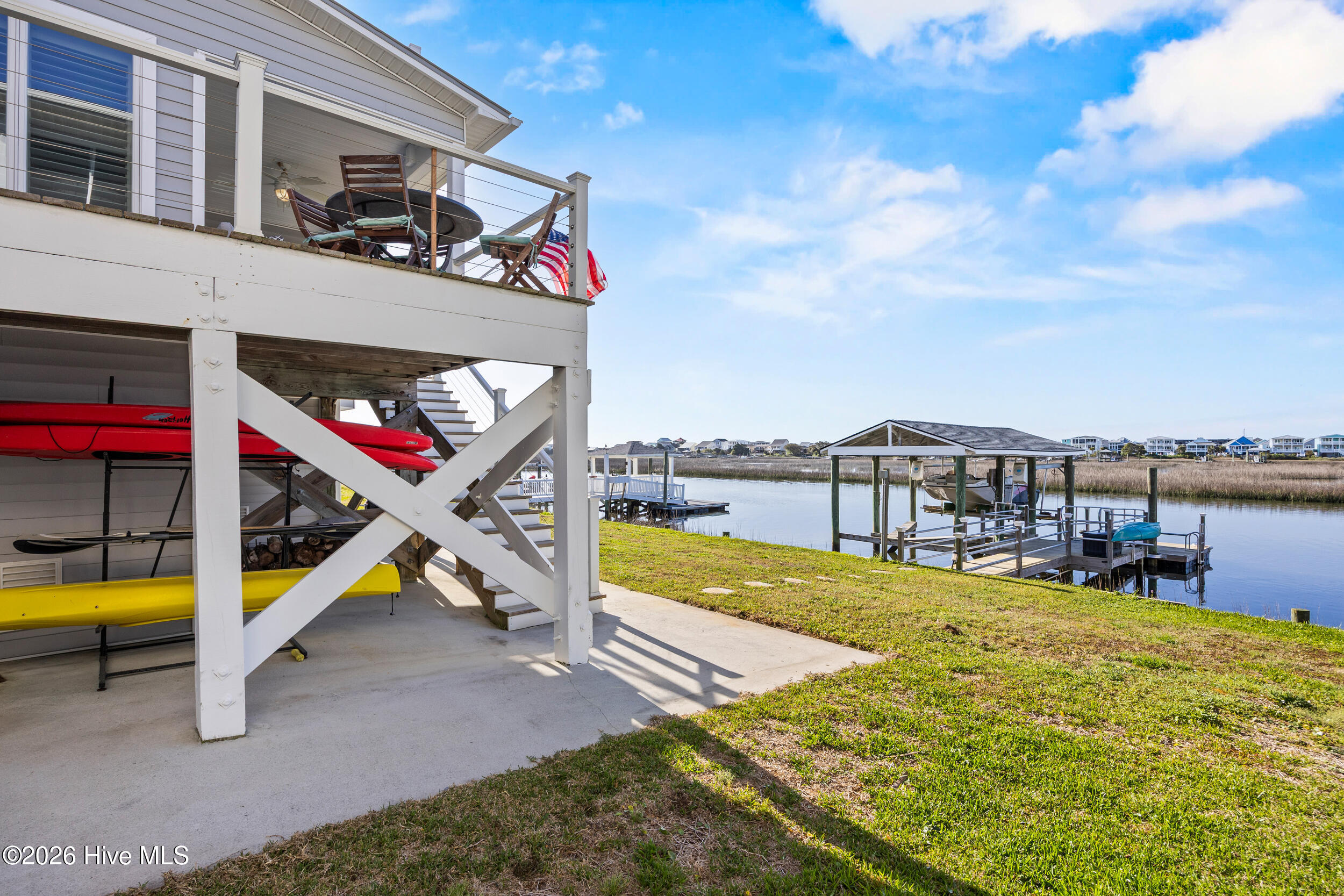 100564811 | Photo 67