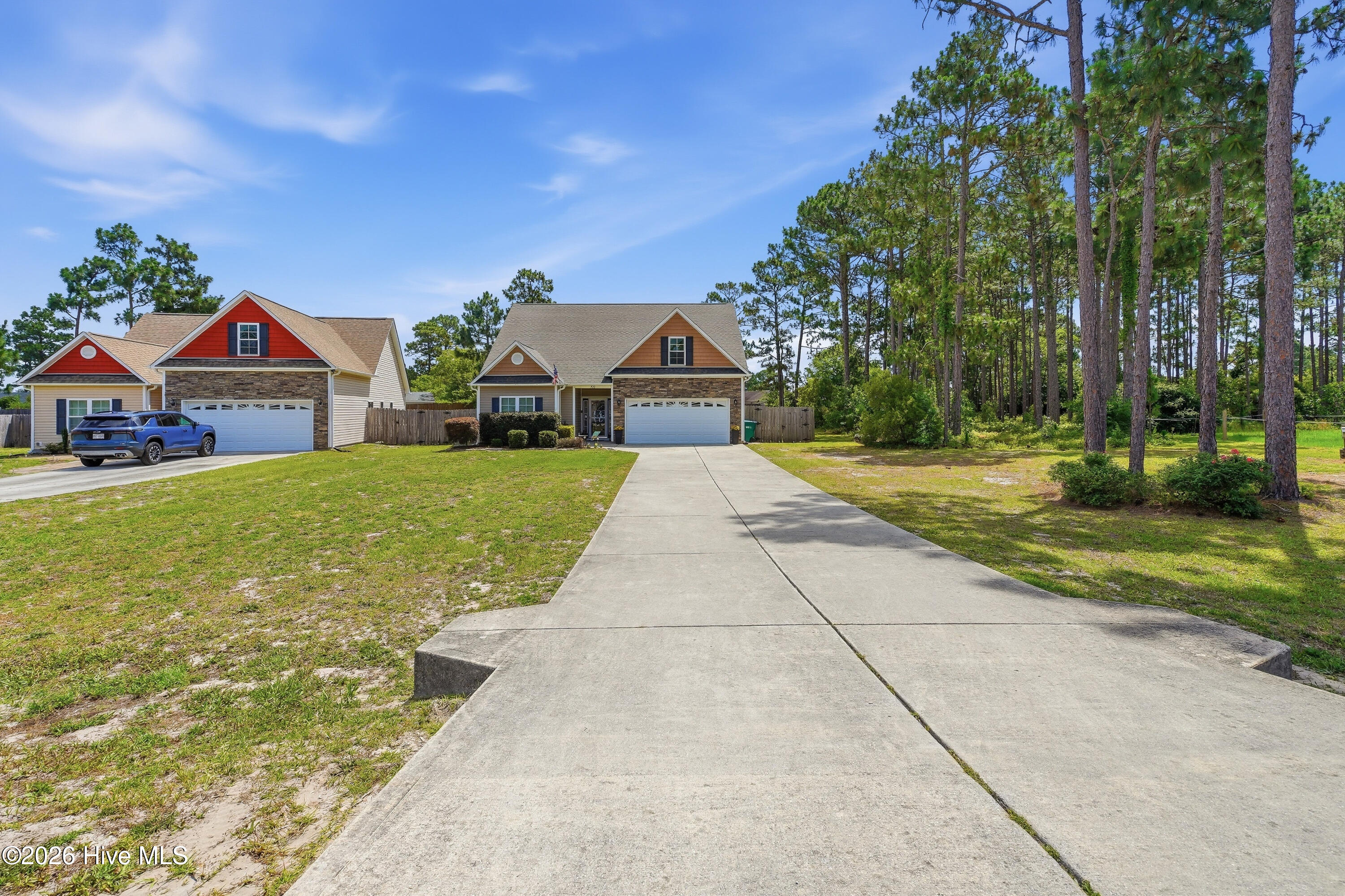322 Inverness Drive,Hubert
