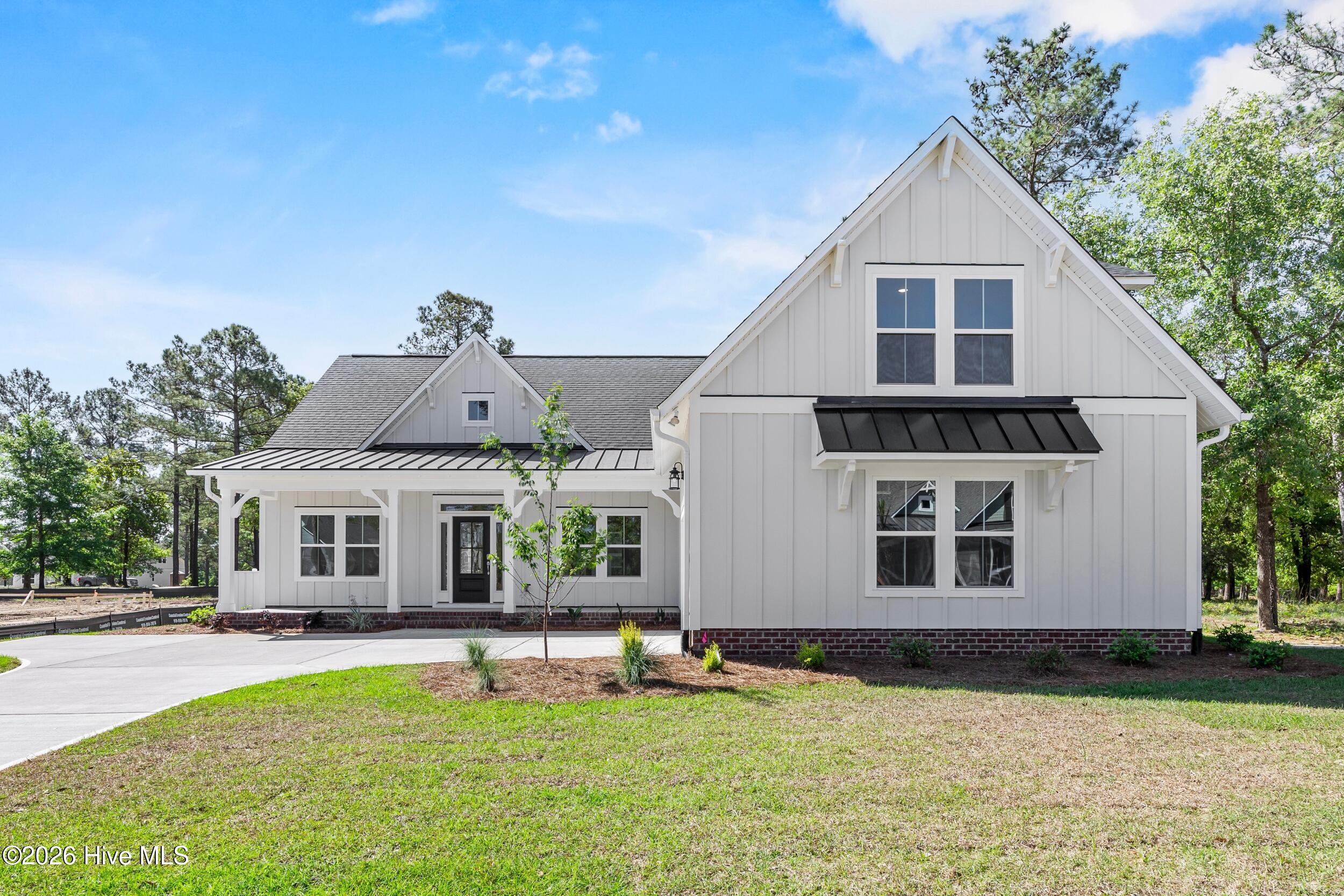 100554696 | Photo 10