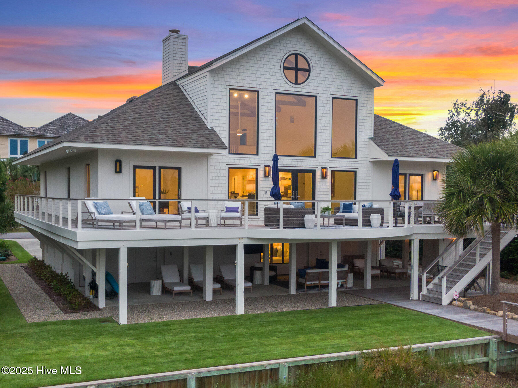 100530519 | Photo 78