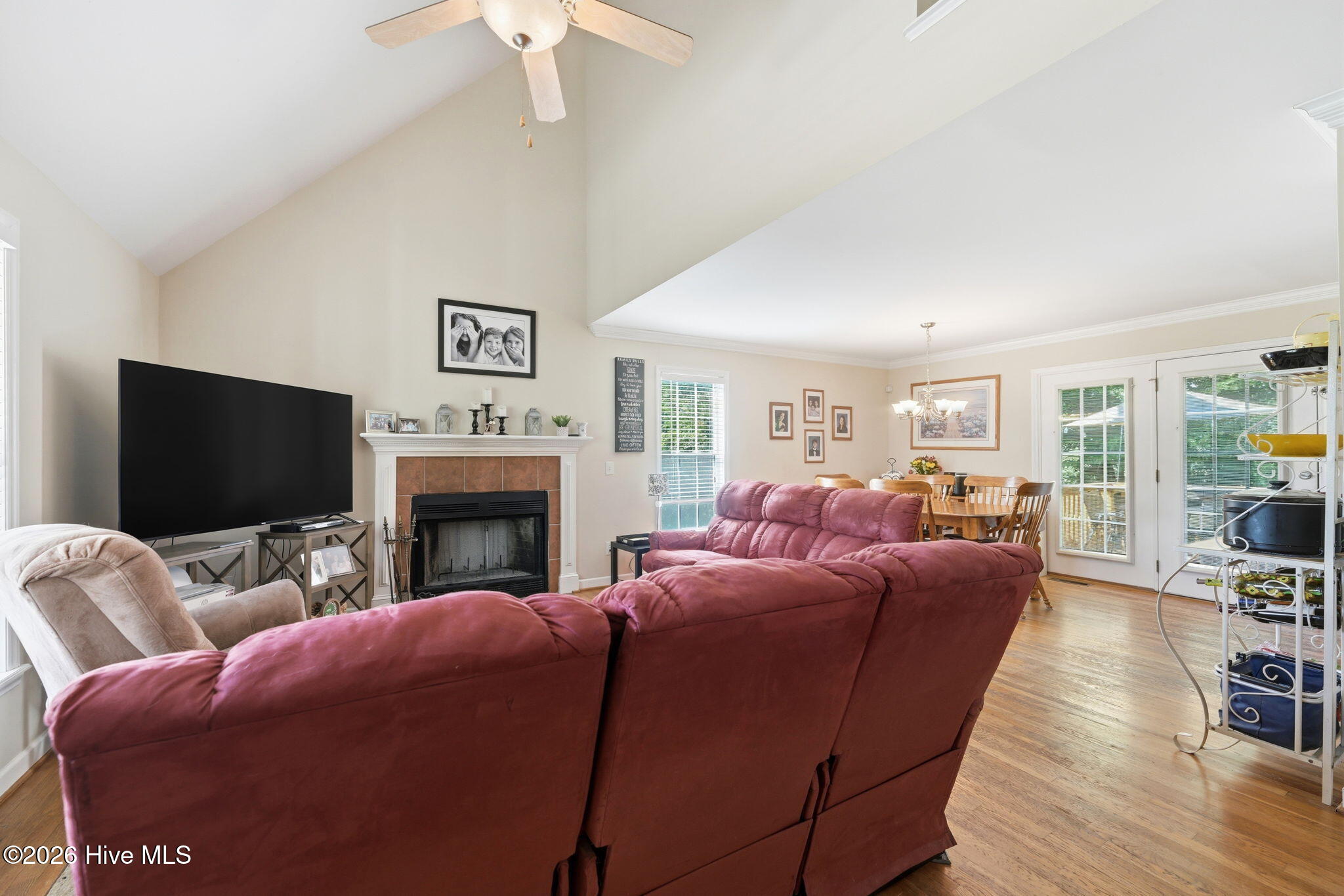 3993 Yount Court, Burlington, NC 27215 Listing Photo  2