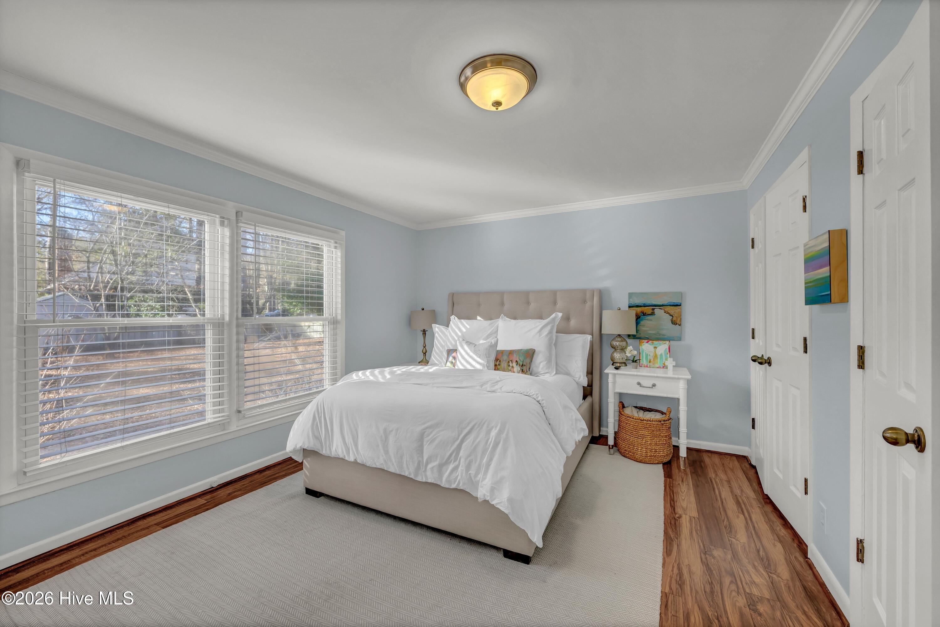 100547947 | Photo 18