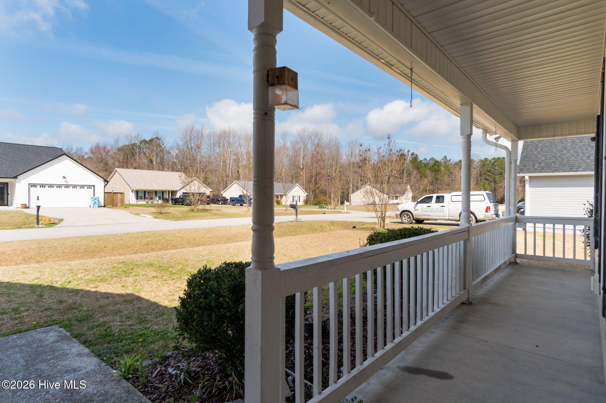 200 Chandler Simpson Court, Beulaville, NC 28518 – photo 8: Front porch