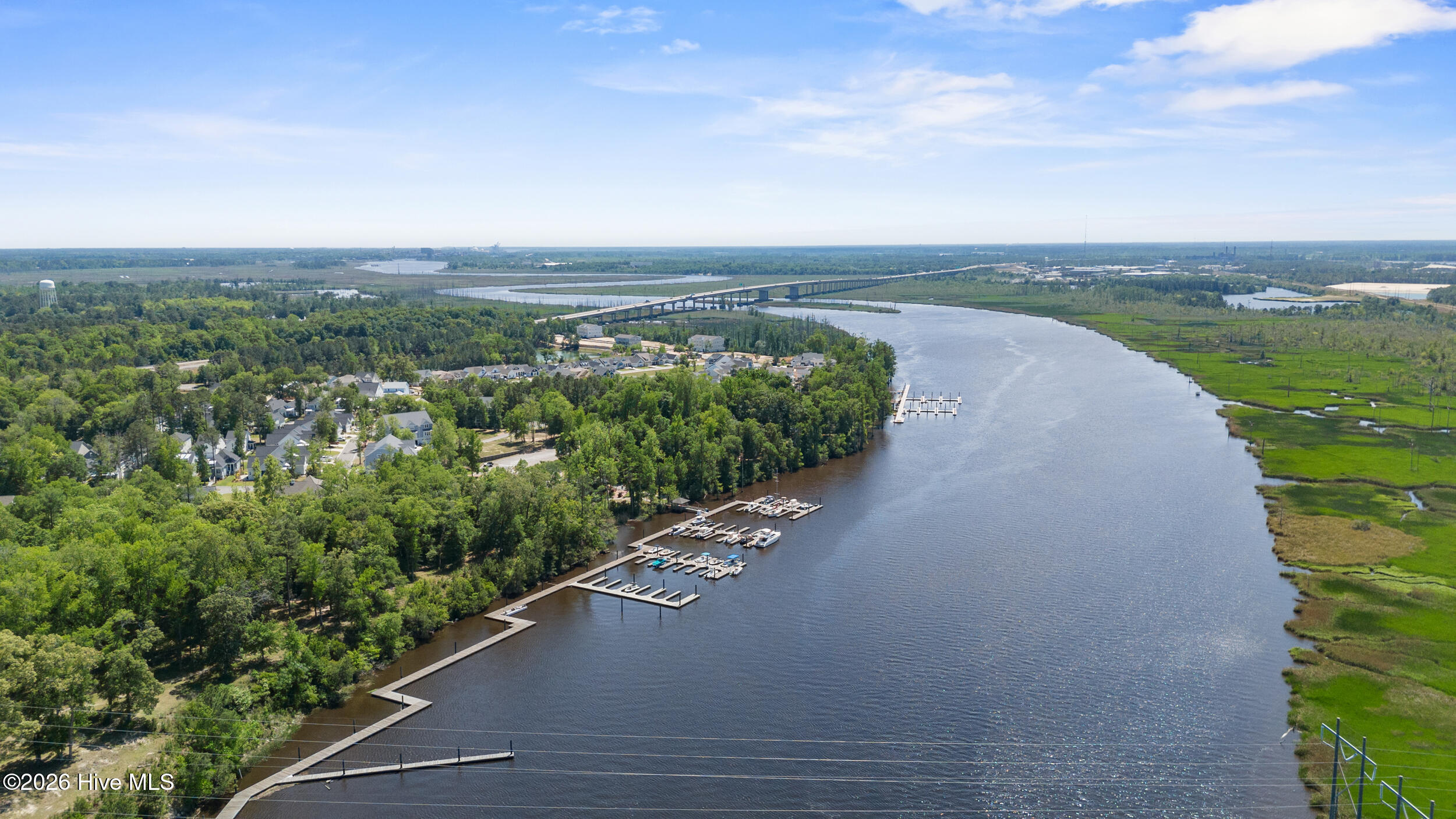 100569354 | Photo 79