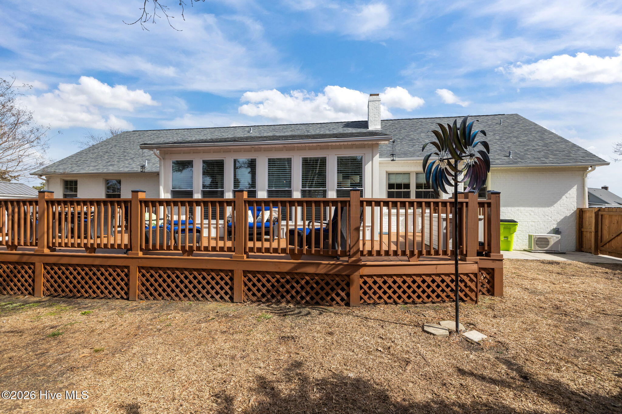 100555597 | Photo 14