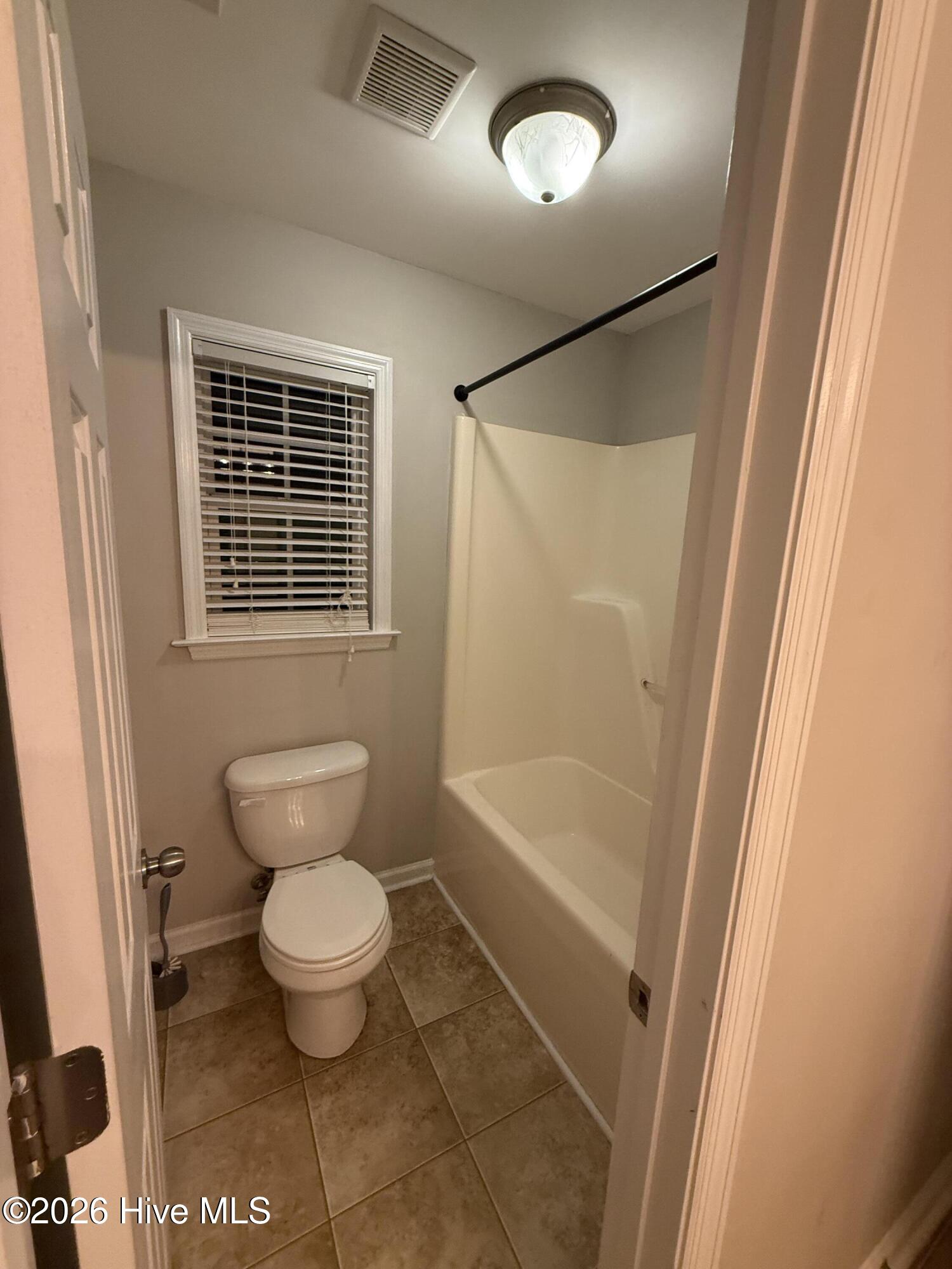 100546488 | Photo 15