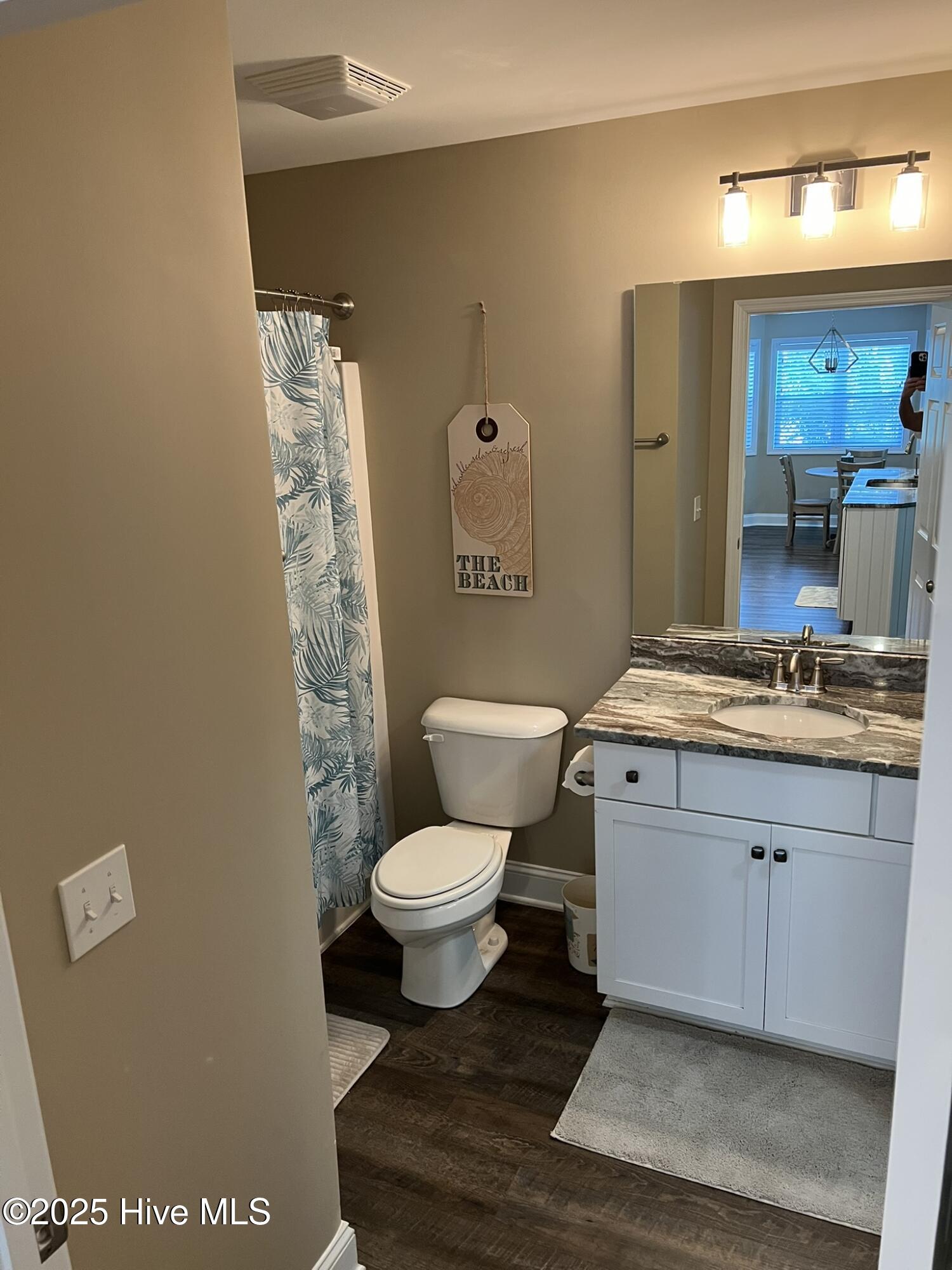 100525760 | Photo 11