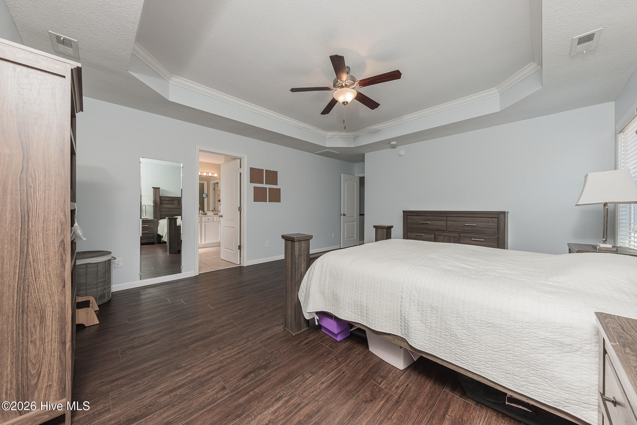 100554751 | Photo 35