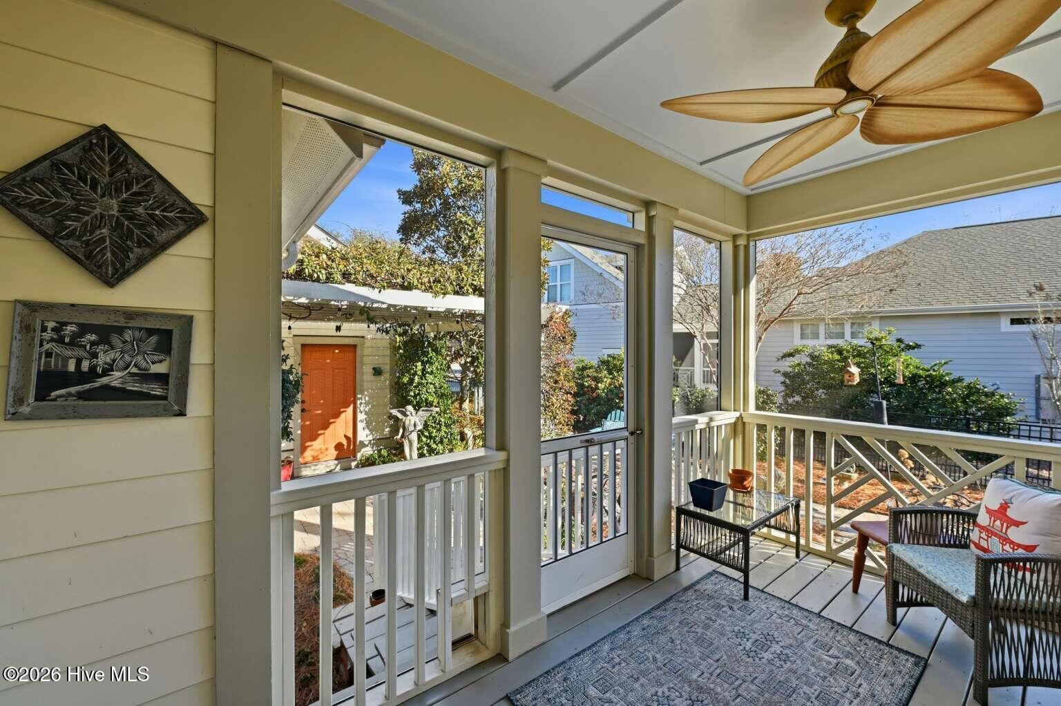 100552752 | Photo 36