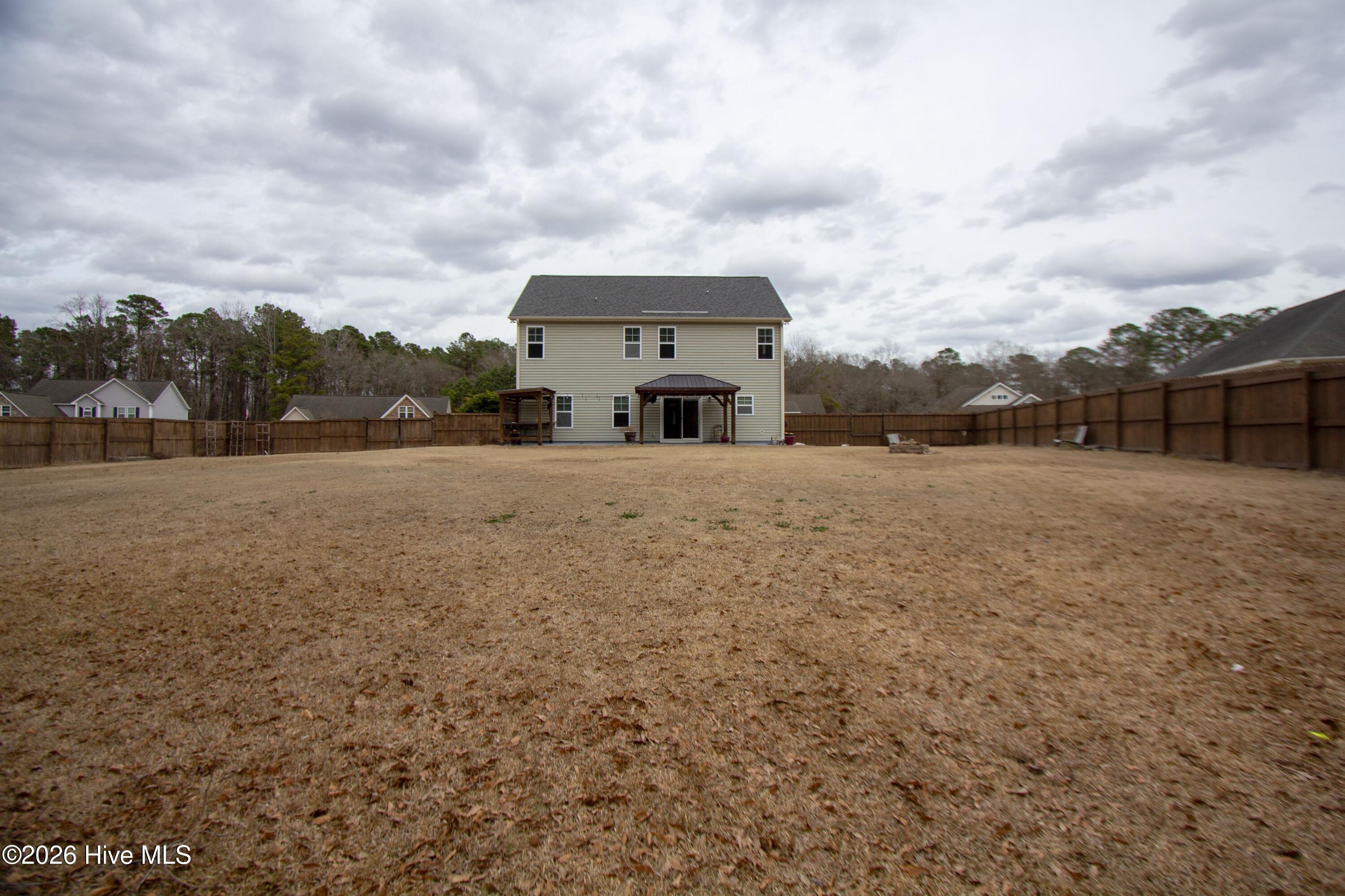 100555872 | Photo 58