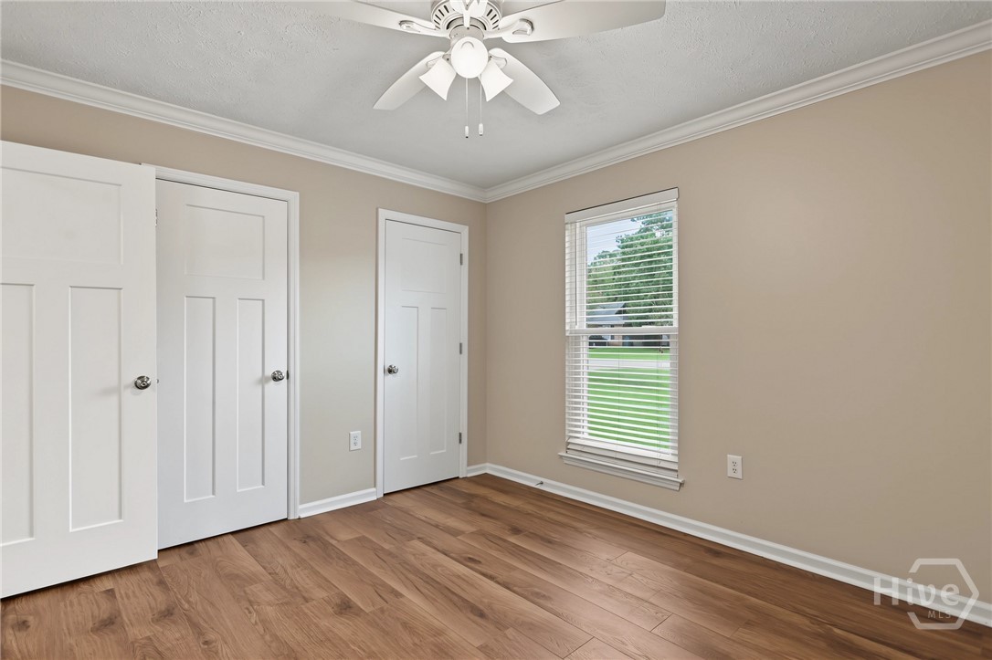 210 Treasure Loop