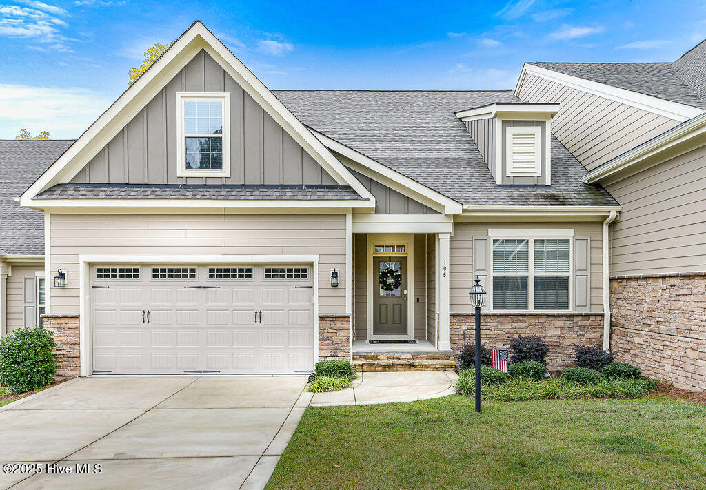 Homes for sale in Pinehurst, NC | 105 Shadow Creek Ct, Pinehurst, NC 28374 | MLS# 100539640