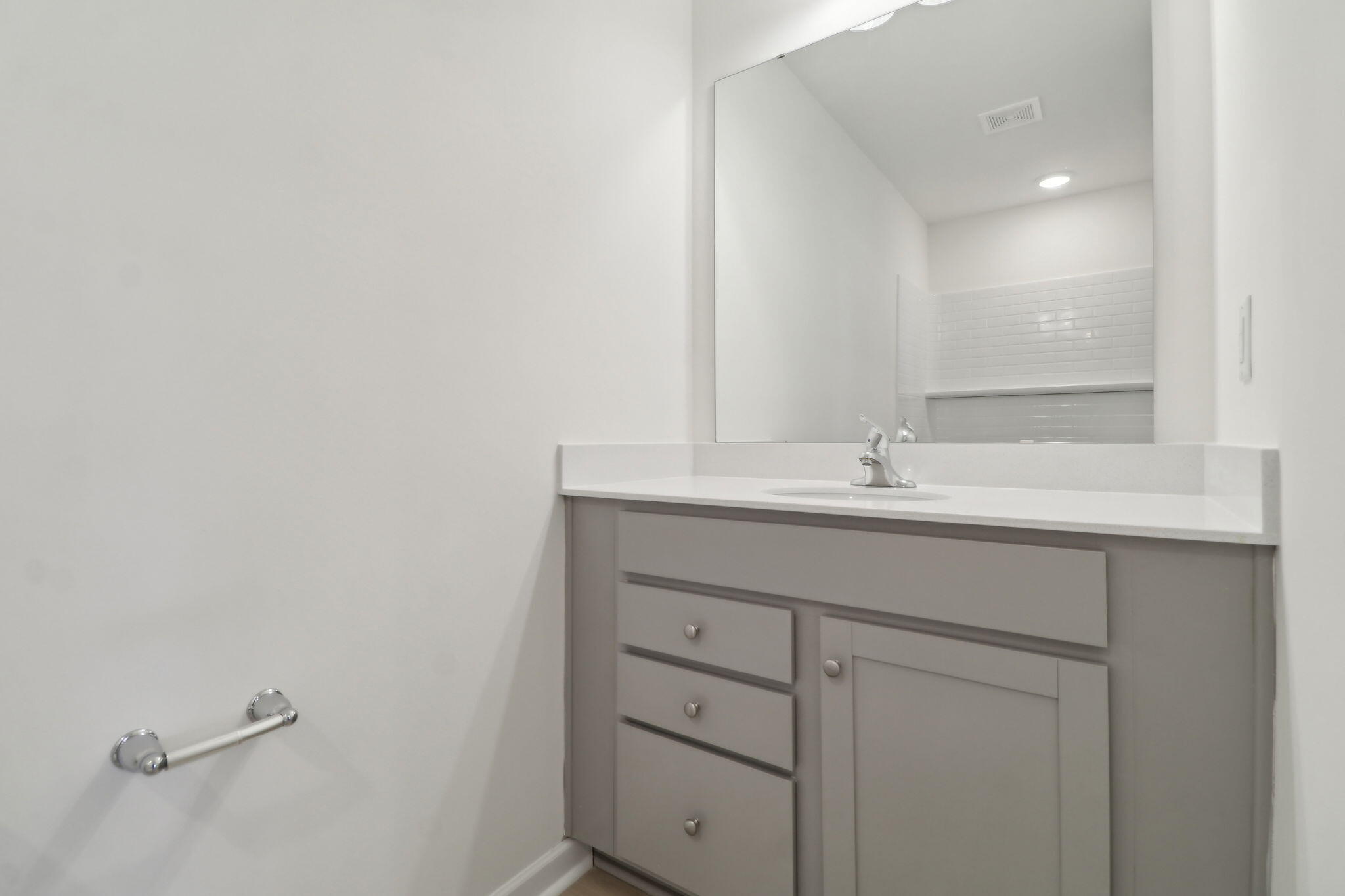 46-web-or-mls-Flat Coat Ln-032 (2)