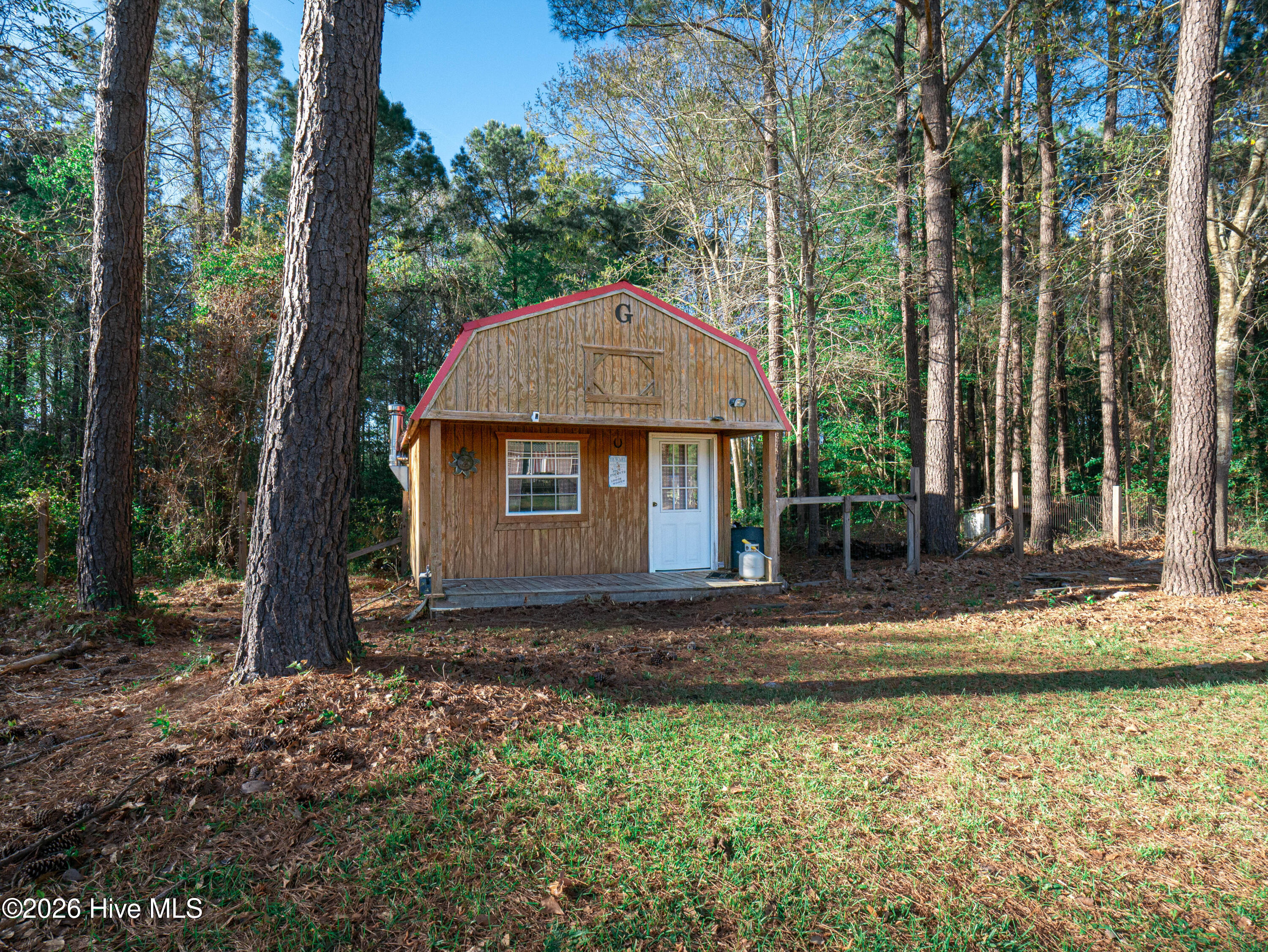 100565026 | Photo 23