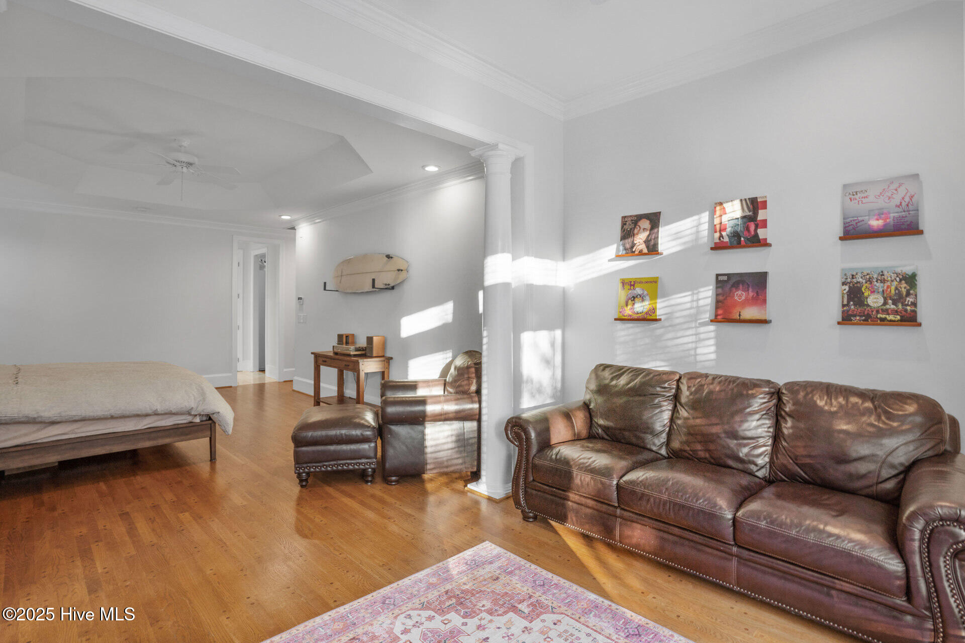 100521291 | Photo 31