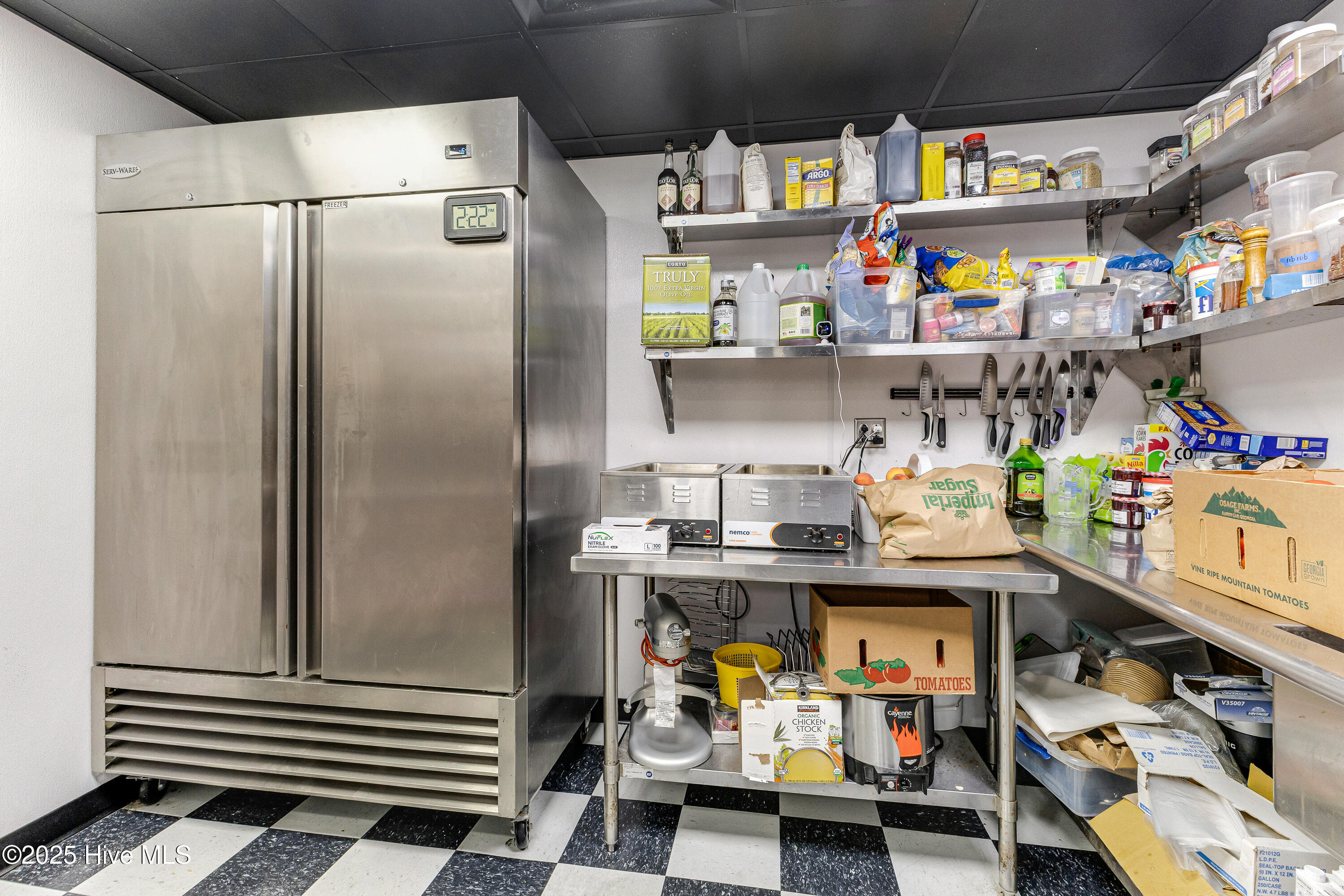 100509420 | Photo 18