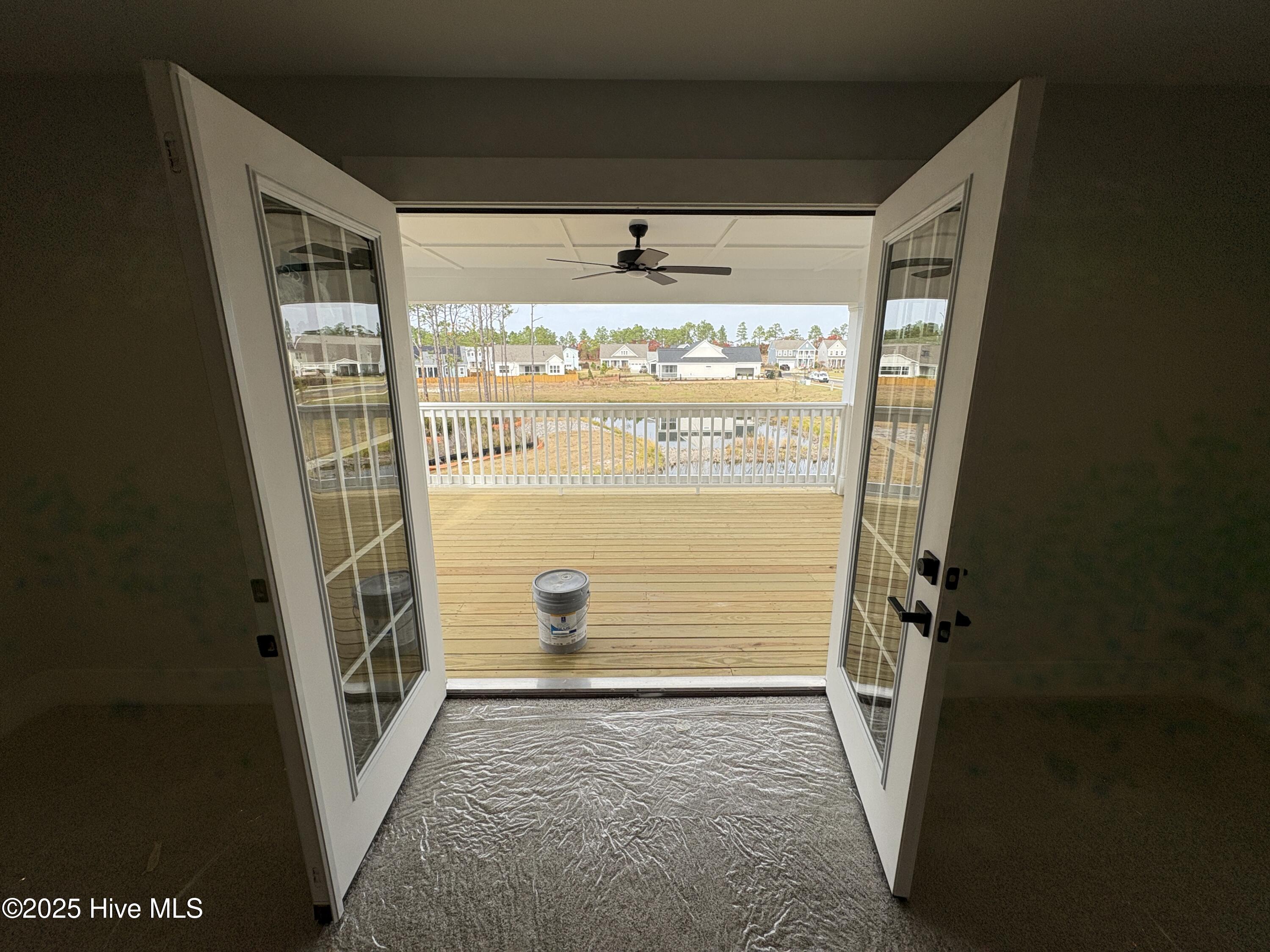 100521777 | Photo 58