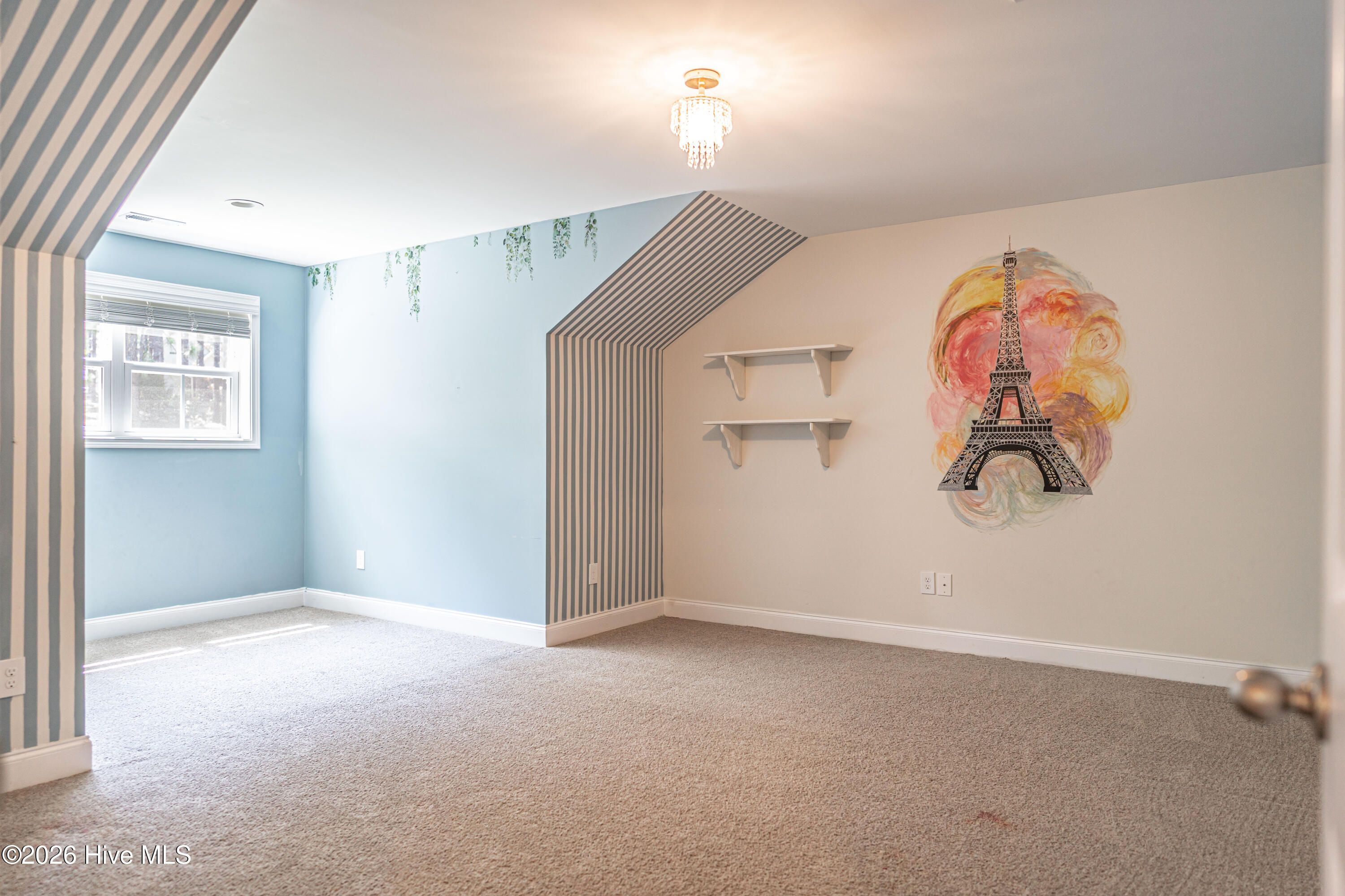 Bonus room