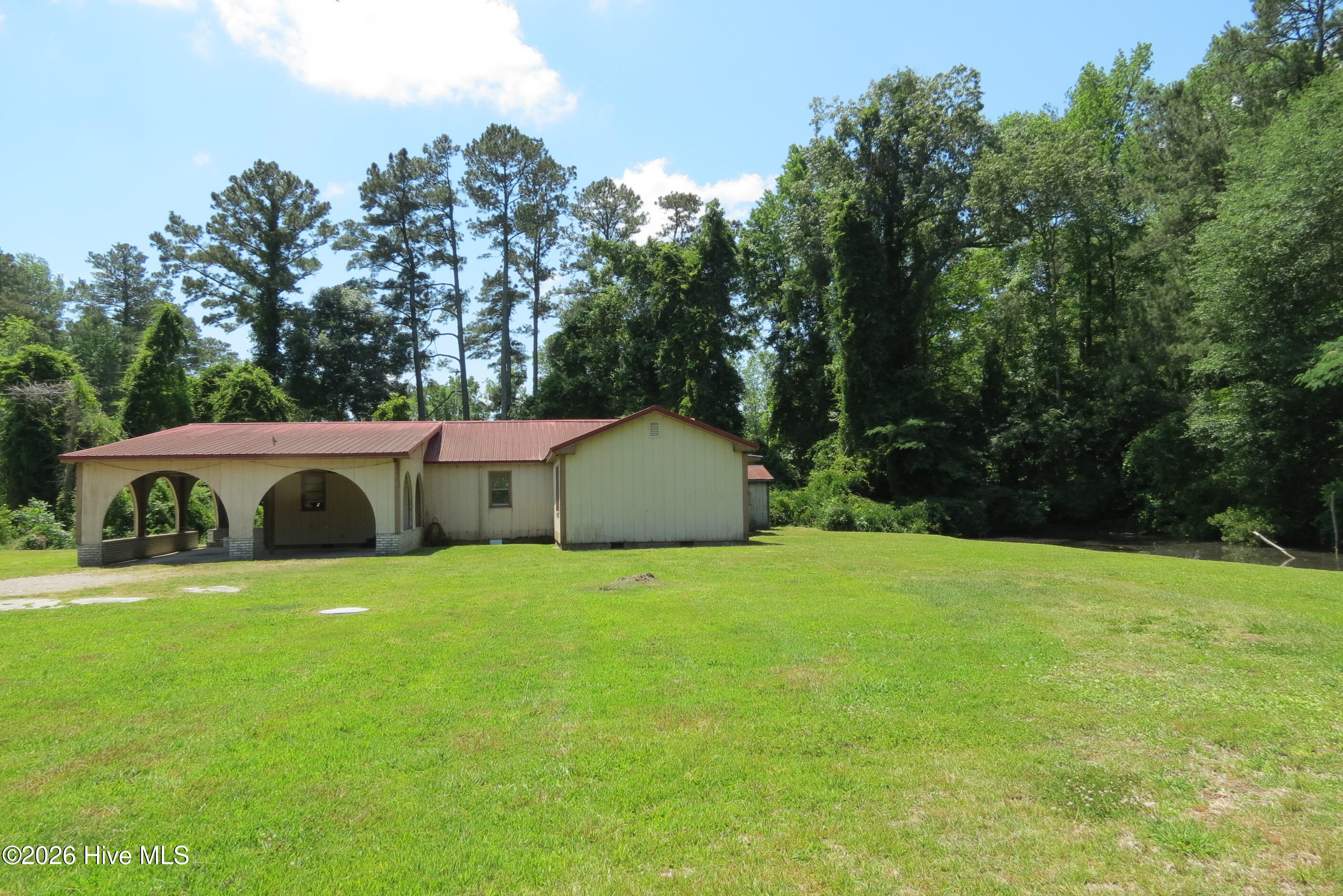 17038 E Nc 55 Highway,Bayboro