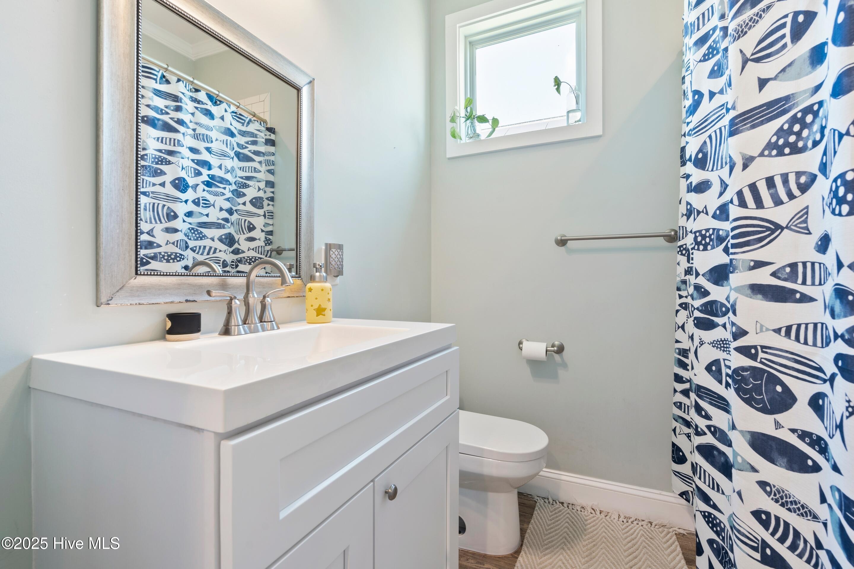 100567642 | Photo 29