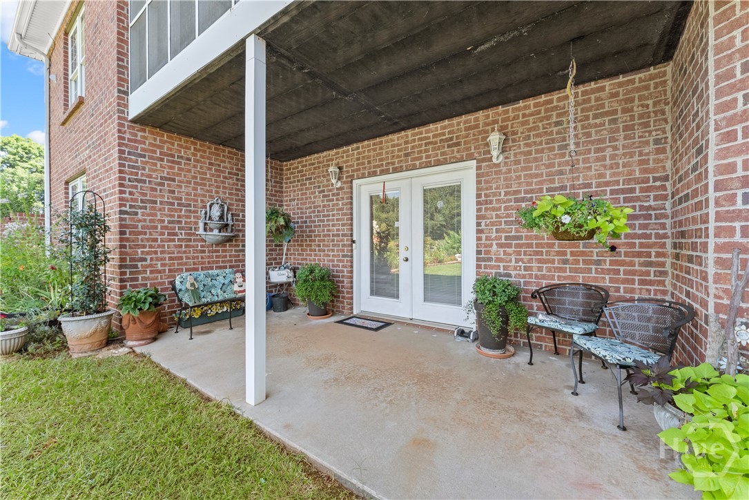 1121 Beacon Light Road