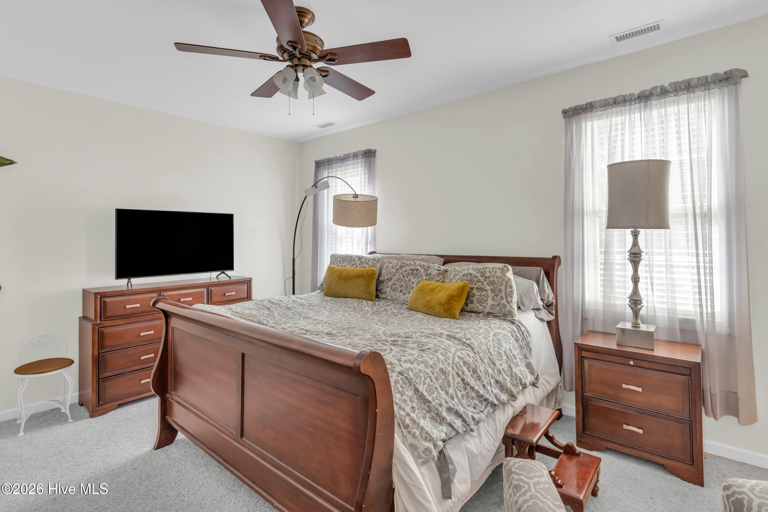 100552694 | Photo 15