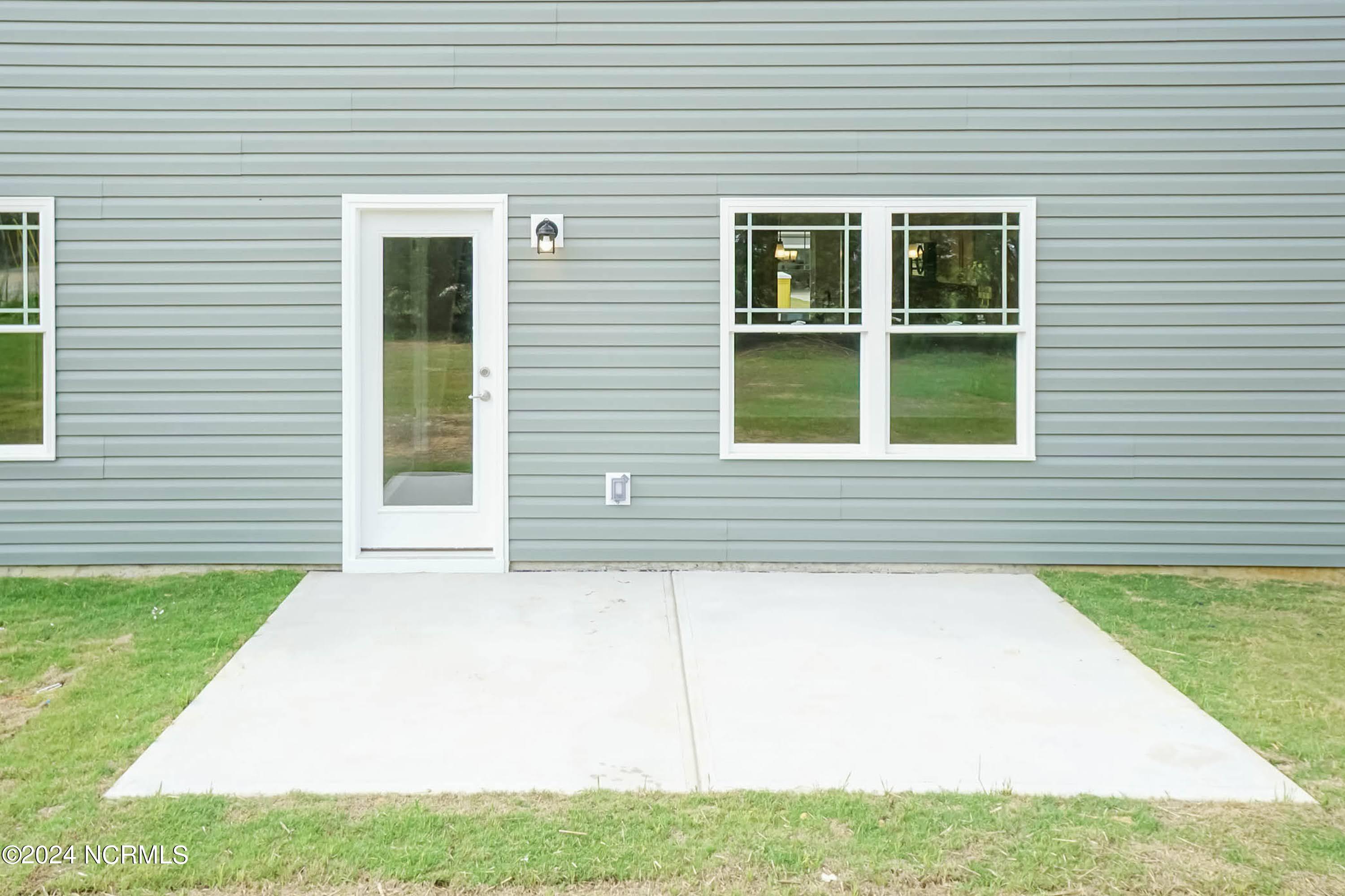 100431065 | Photo 31