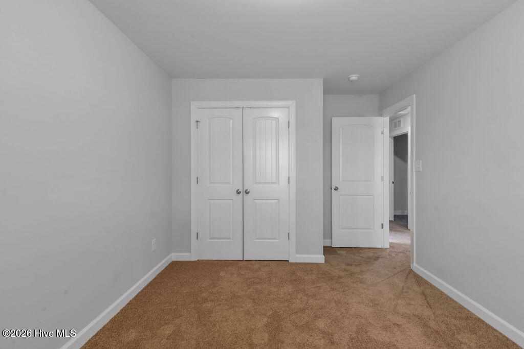 100558571 | Photo 27