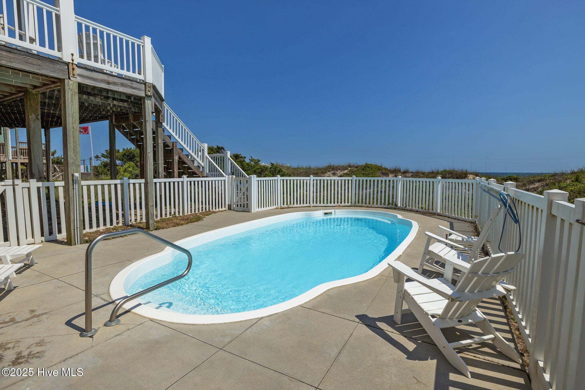 100515431 | Photo 59