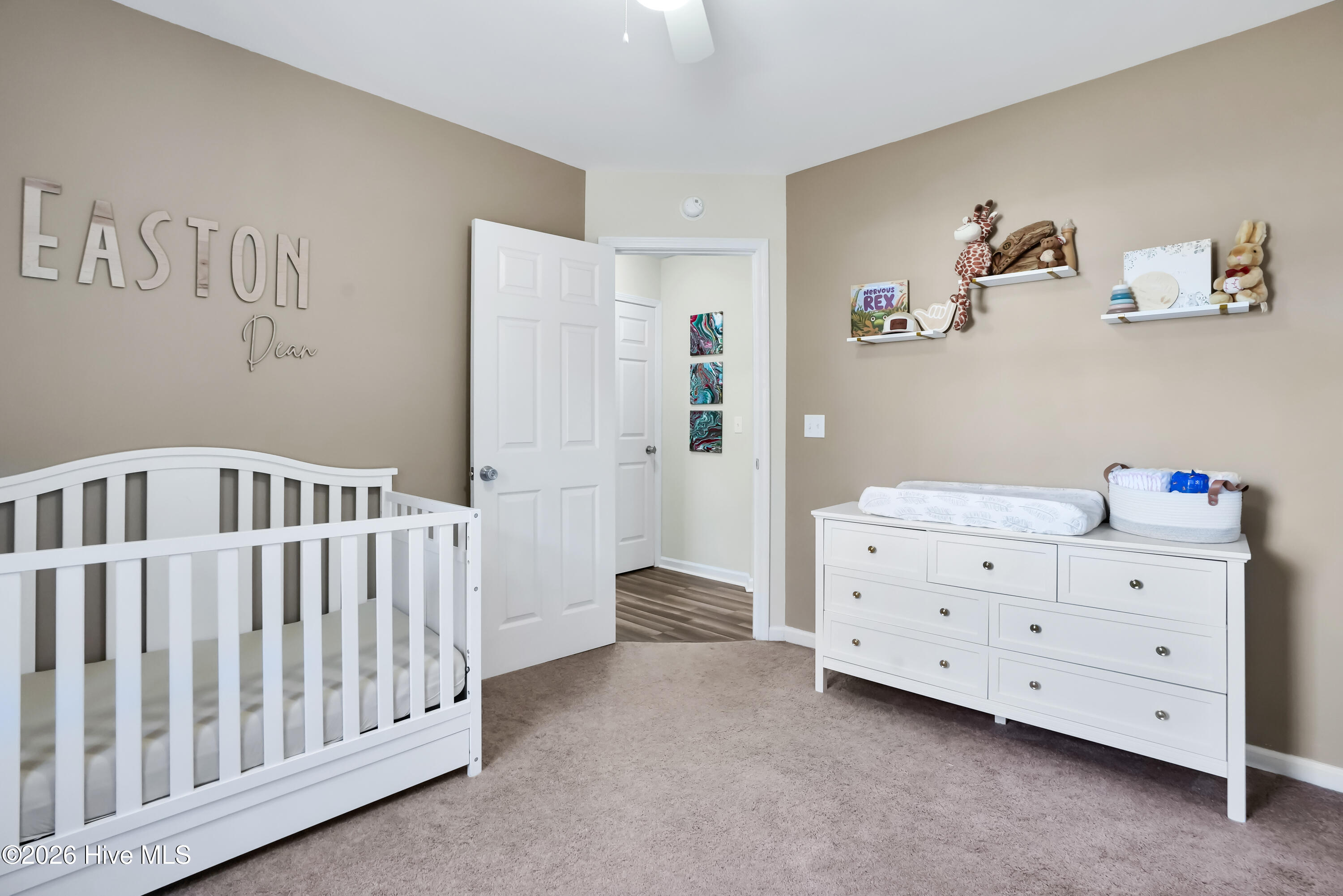 100555387 | Photo 20