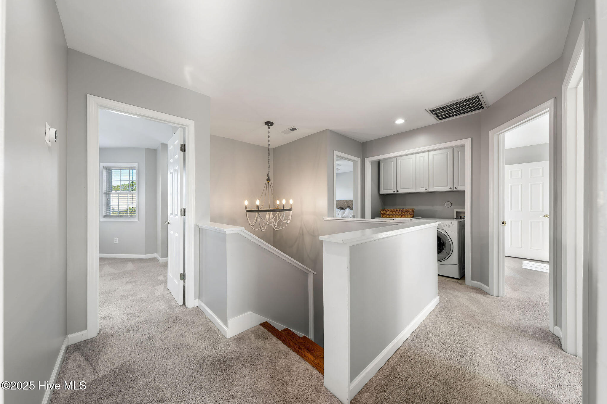 100539157 | Photo 66