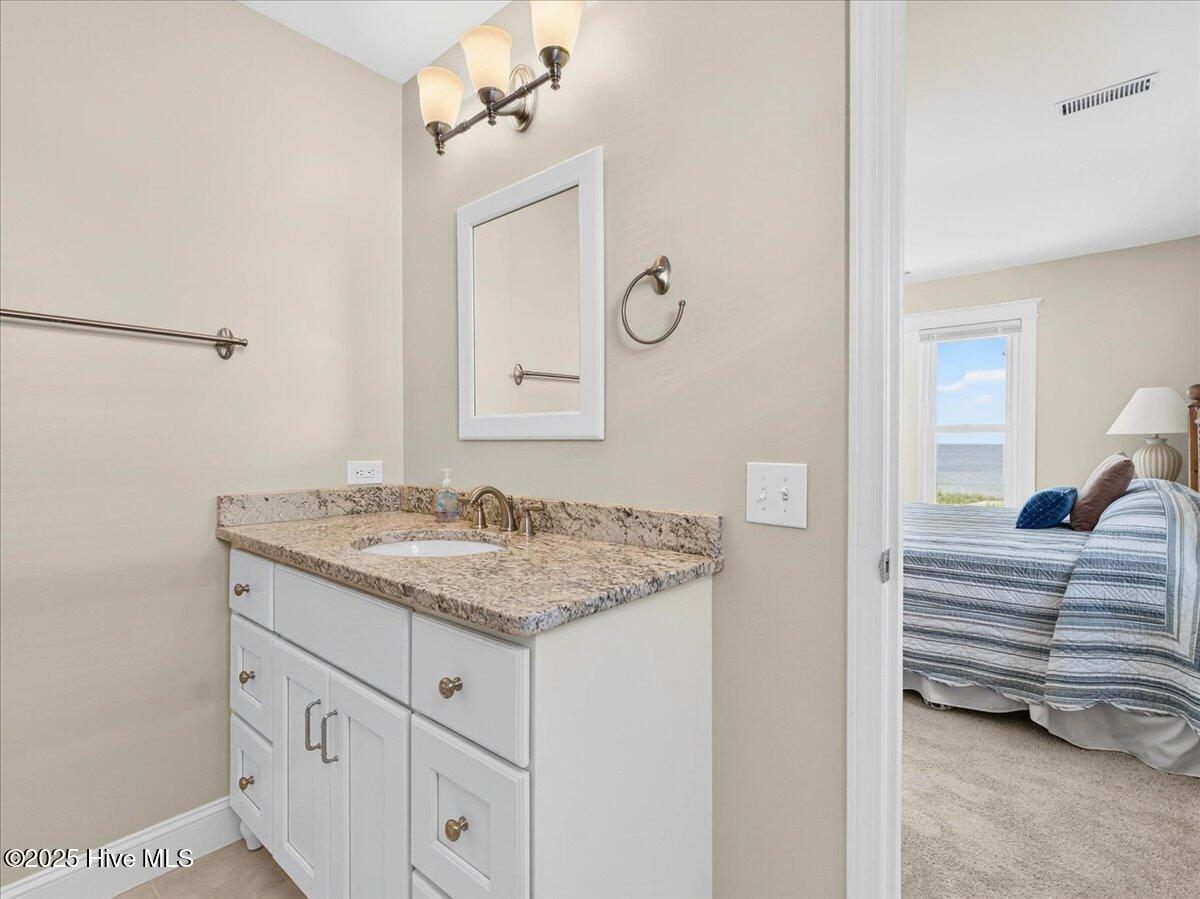 100521504 | Photo 40