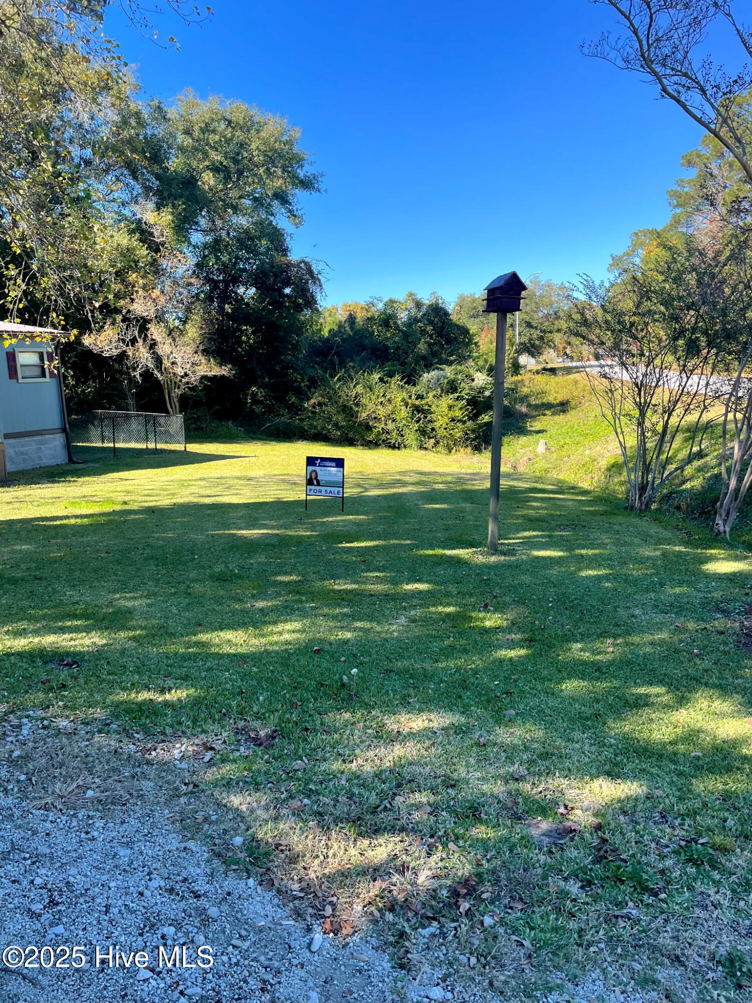 100540035 | Photo 12