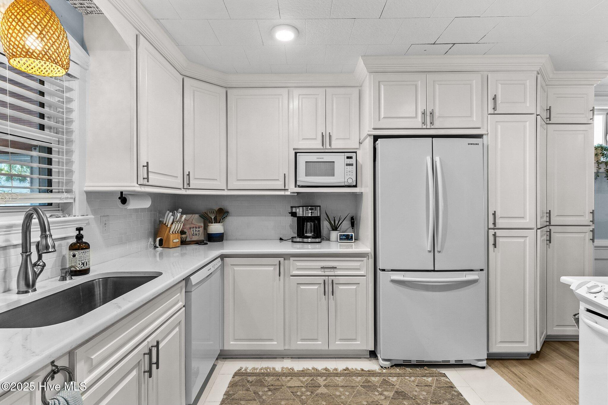 100514497 | Photo 33