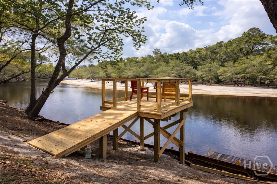 944 Warners Landing, Hortense, GA, 31543