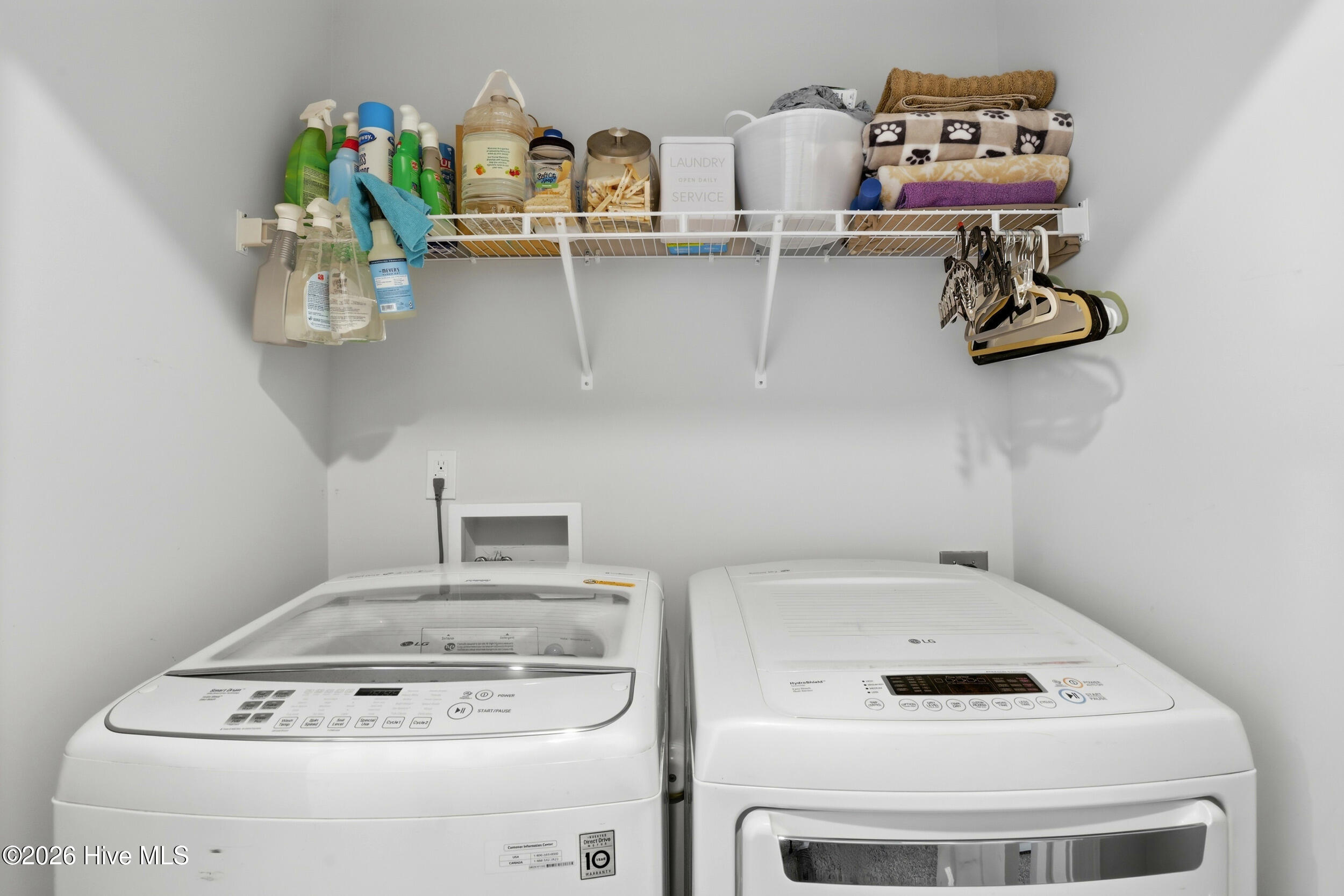 100557529 | Photo 28