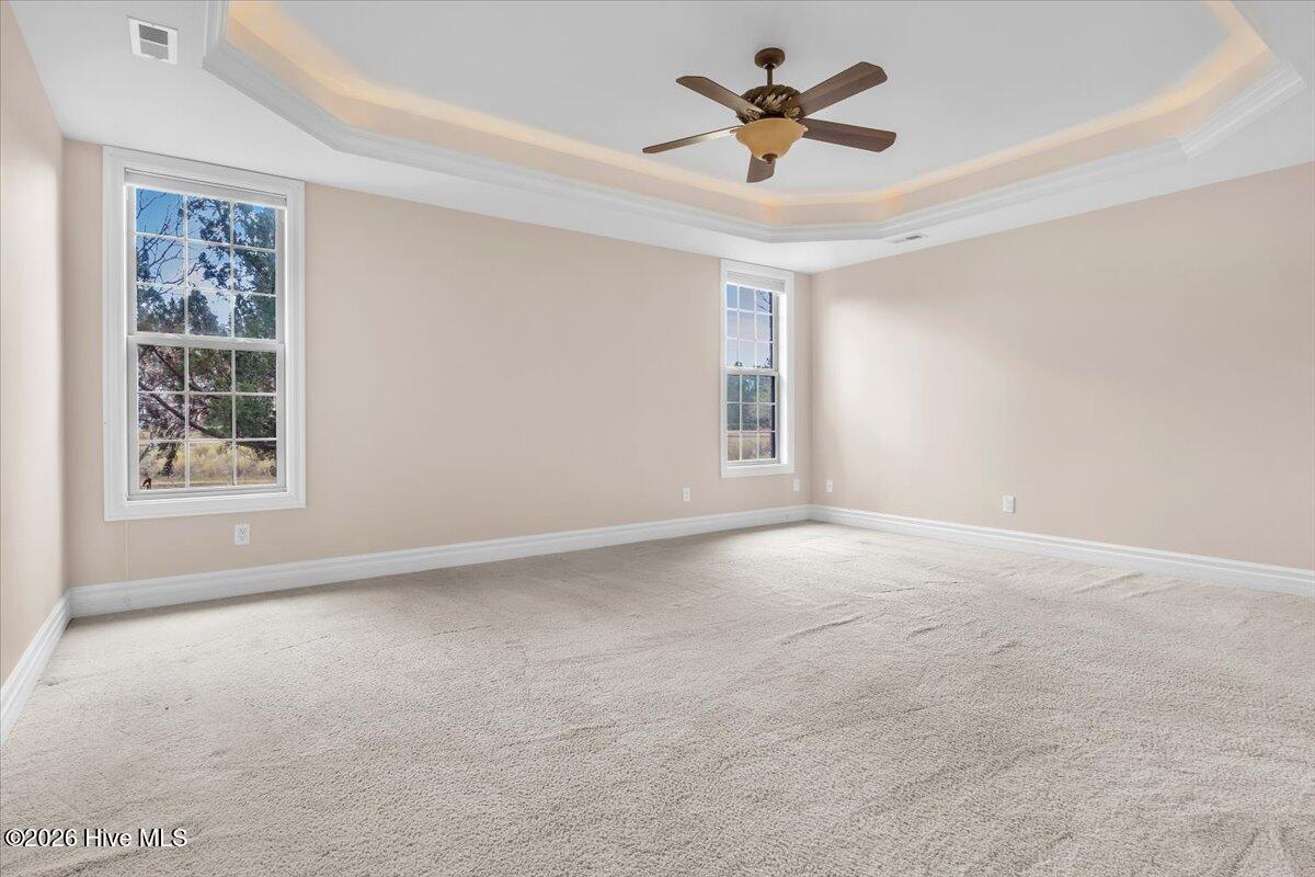 100559889 | Photo 28