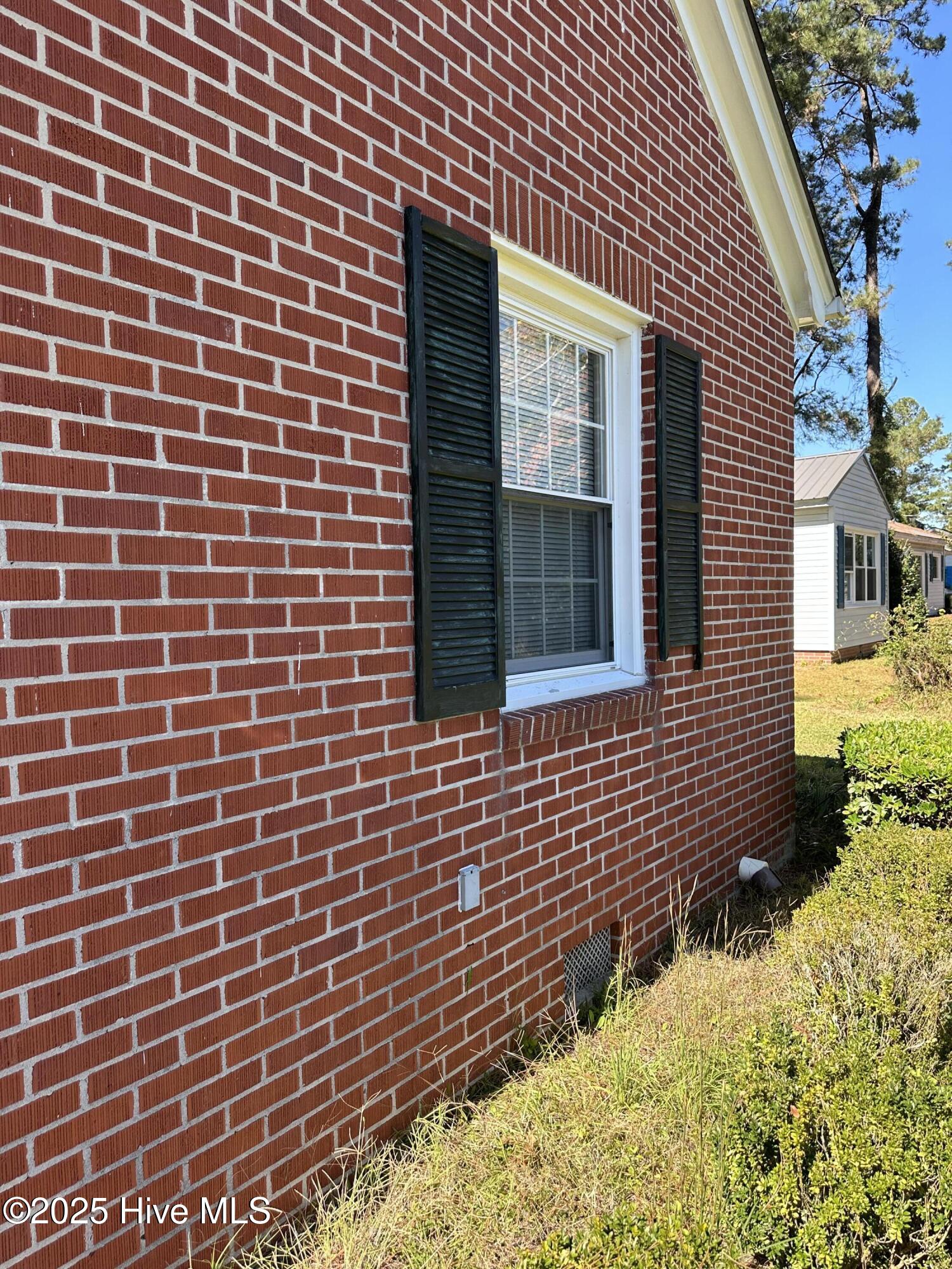 Homes for sale in Chadbourn, NC | 615 N Elm St, Chadbourn, NC 28431 | MLS# 100537984