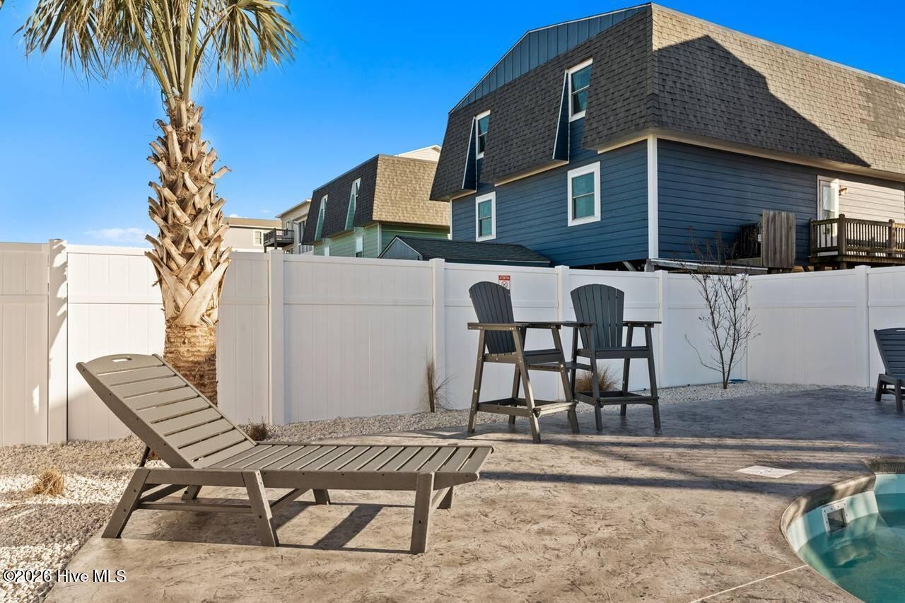 100553322 | Photo 55