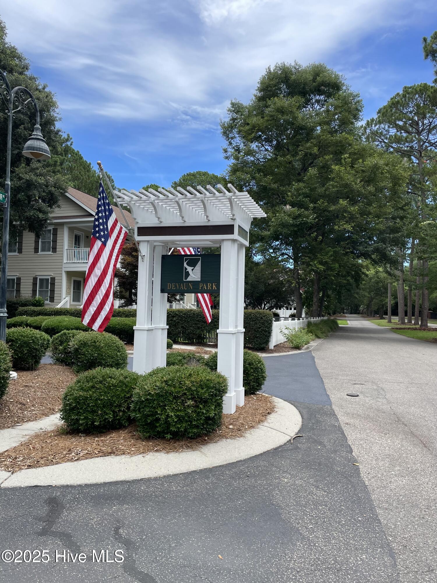 100517426 | Photo 71