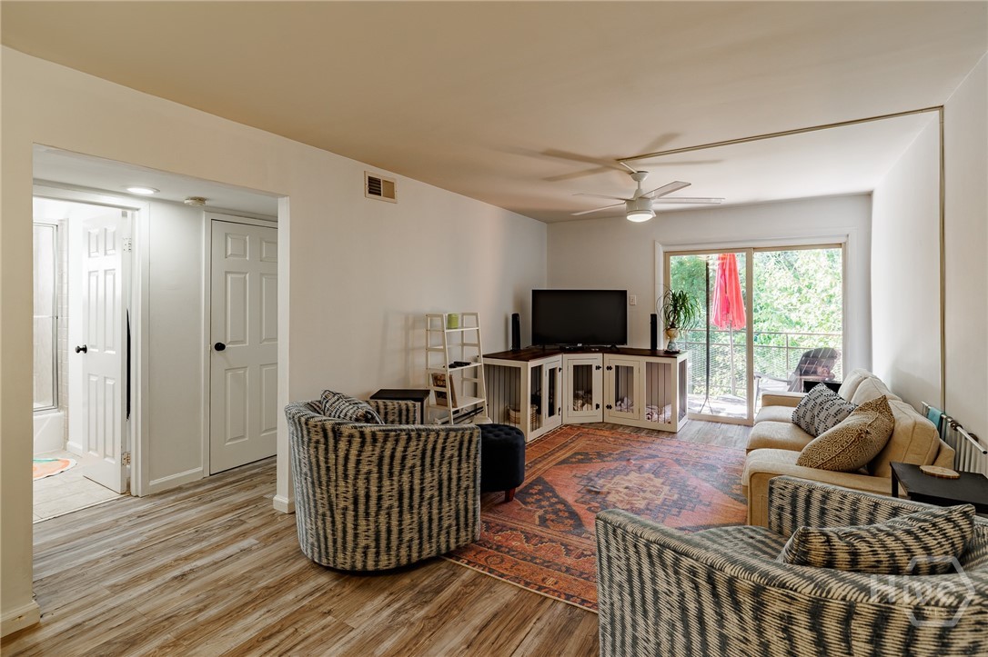 250 Little Street A209