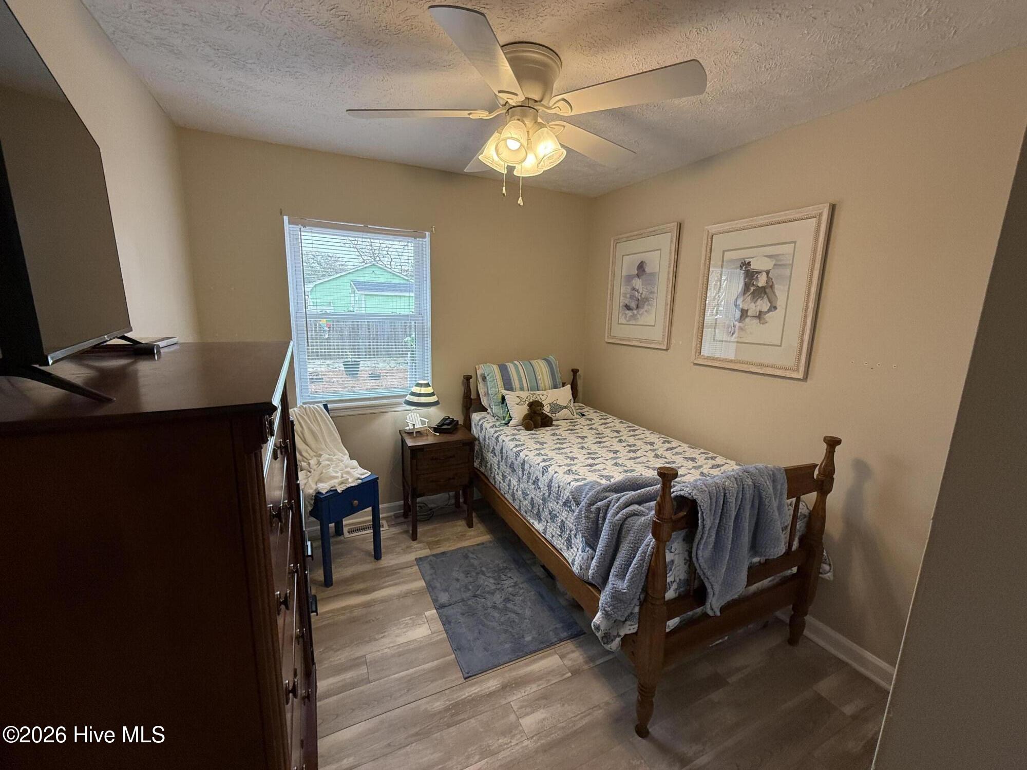 100558019 | Photo 17