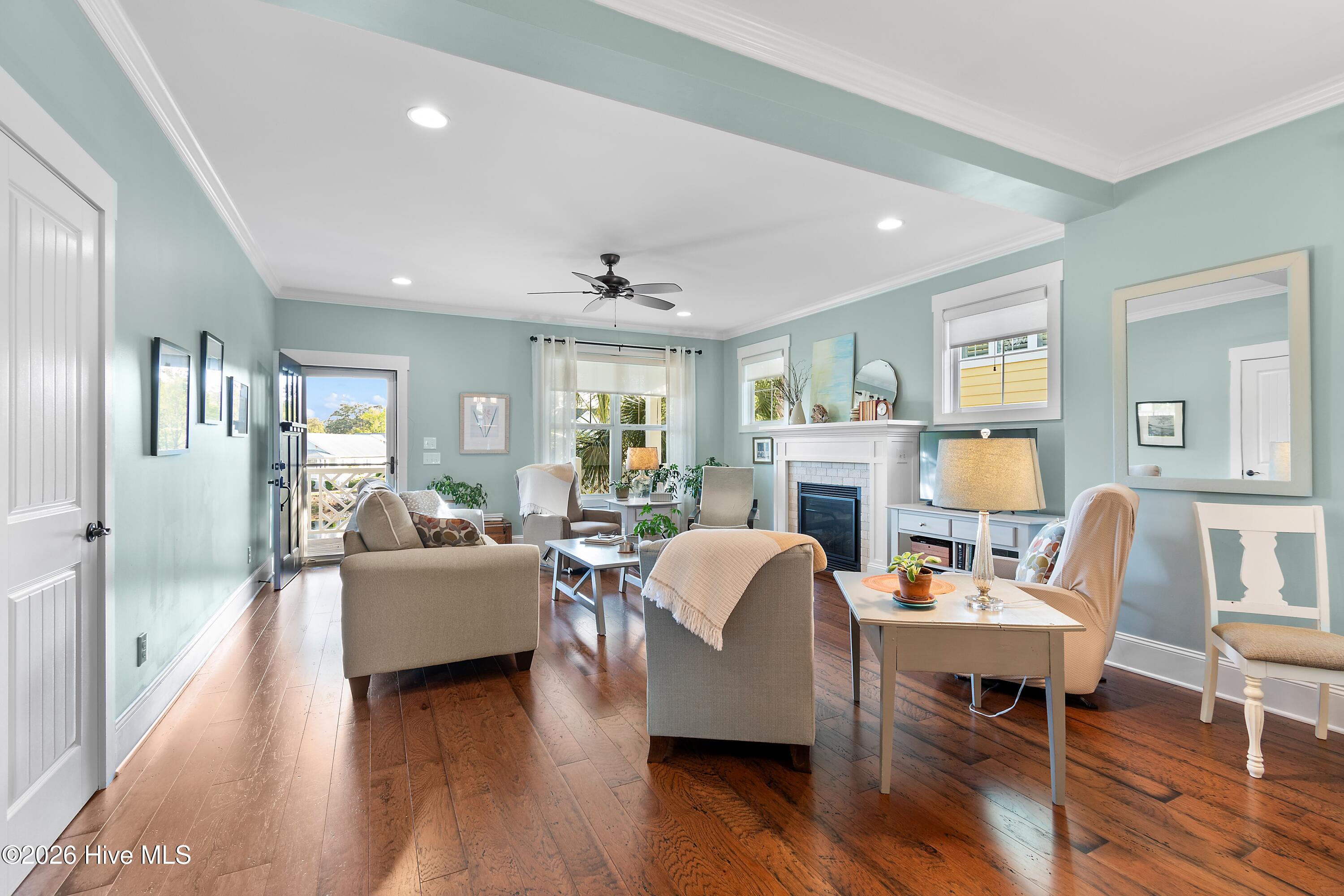 100567092 | Photo 19