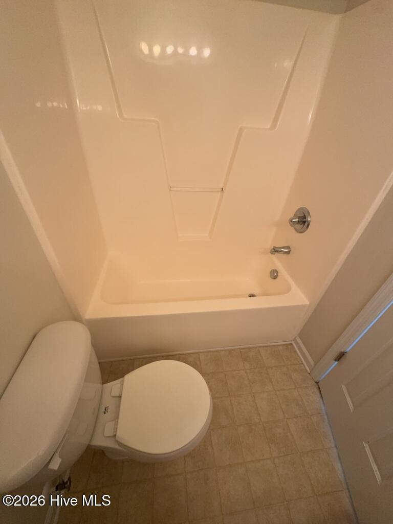 100562826 | Photo 11