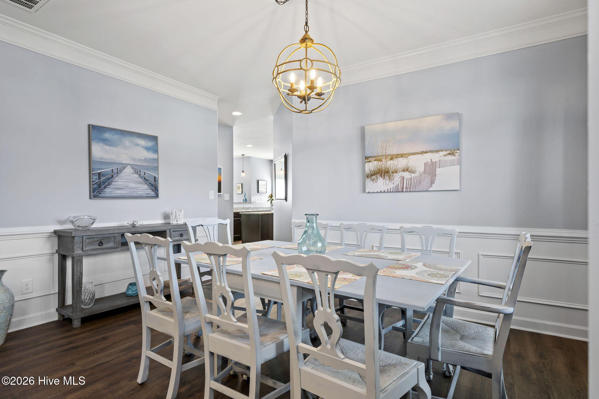 100558397 | Photo 15