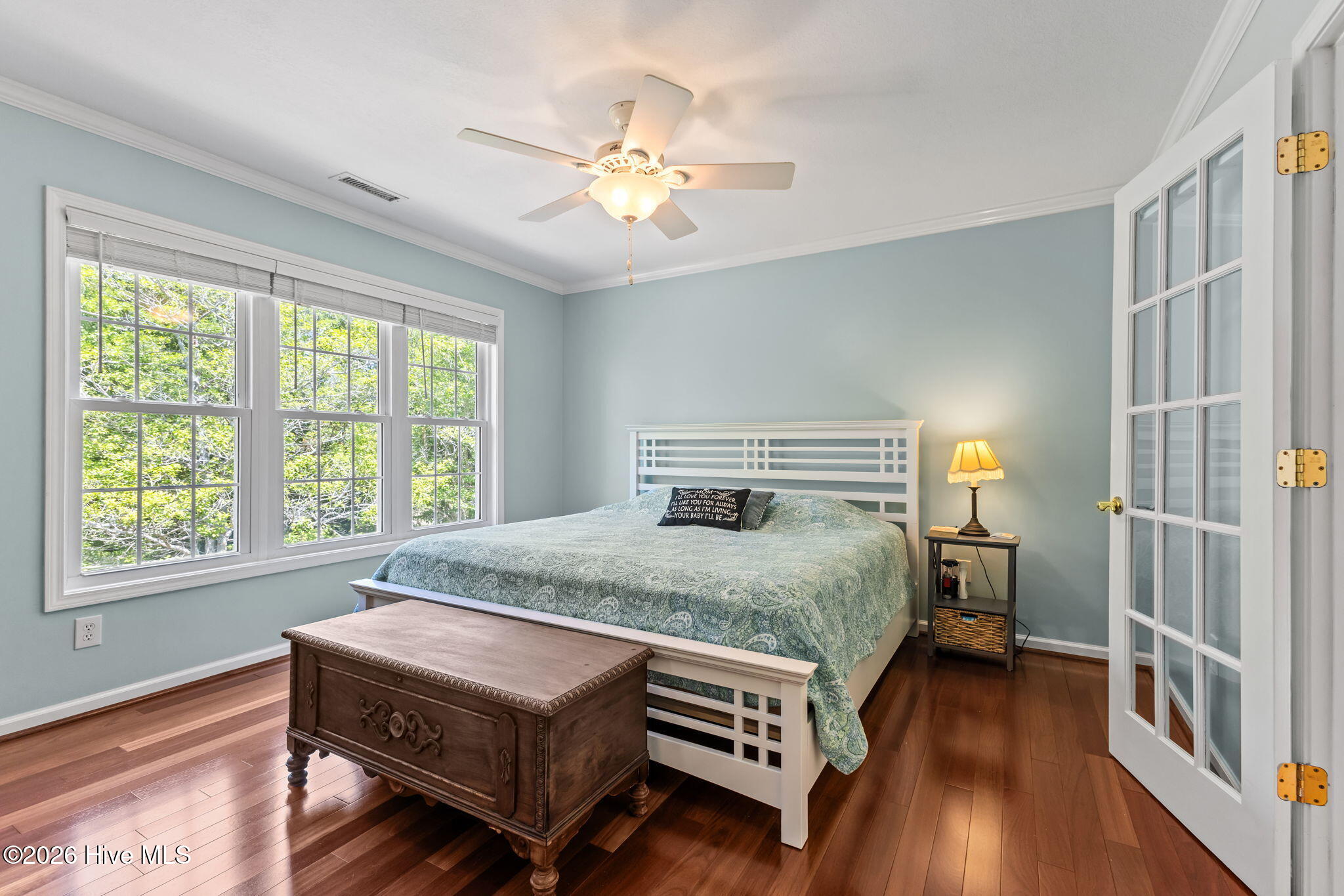 100569957 | Photo 17